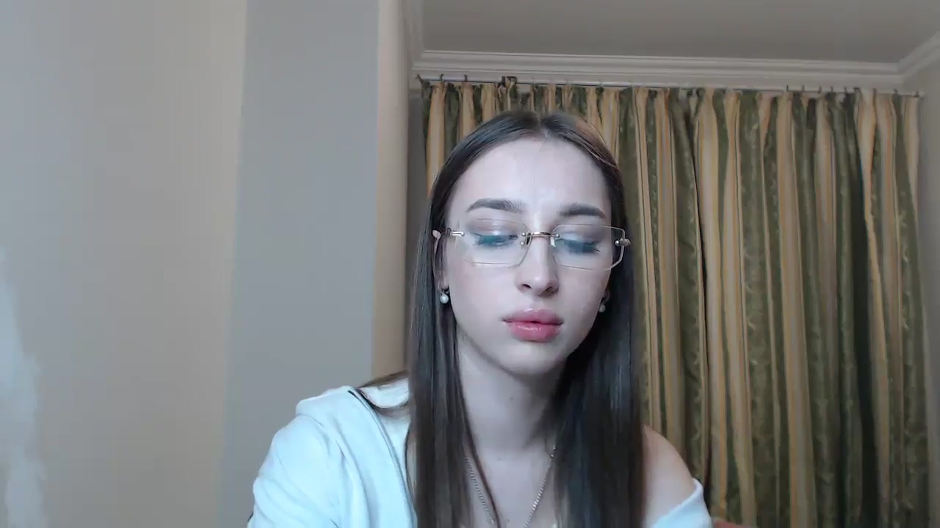 Gallery image thumbnail from KillerEyesS's myfreecams stream on, 05/21/2025, 18:55 image 13 of 20
