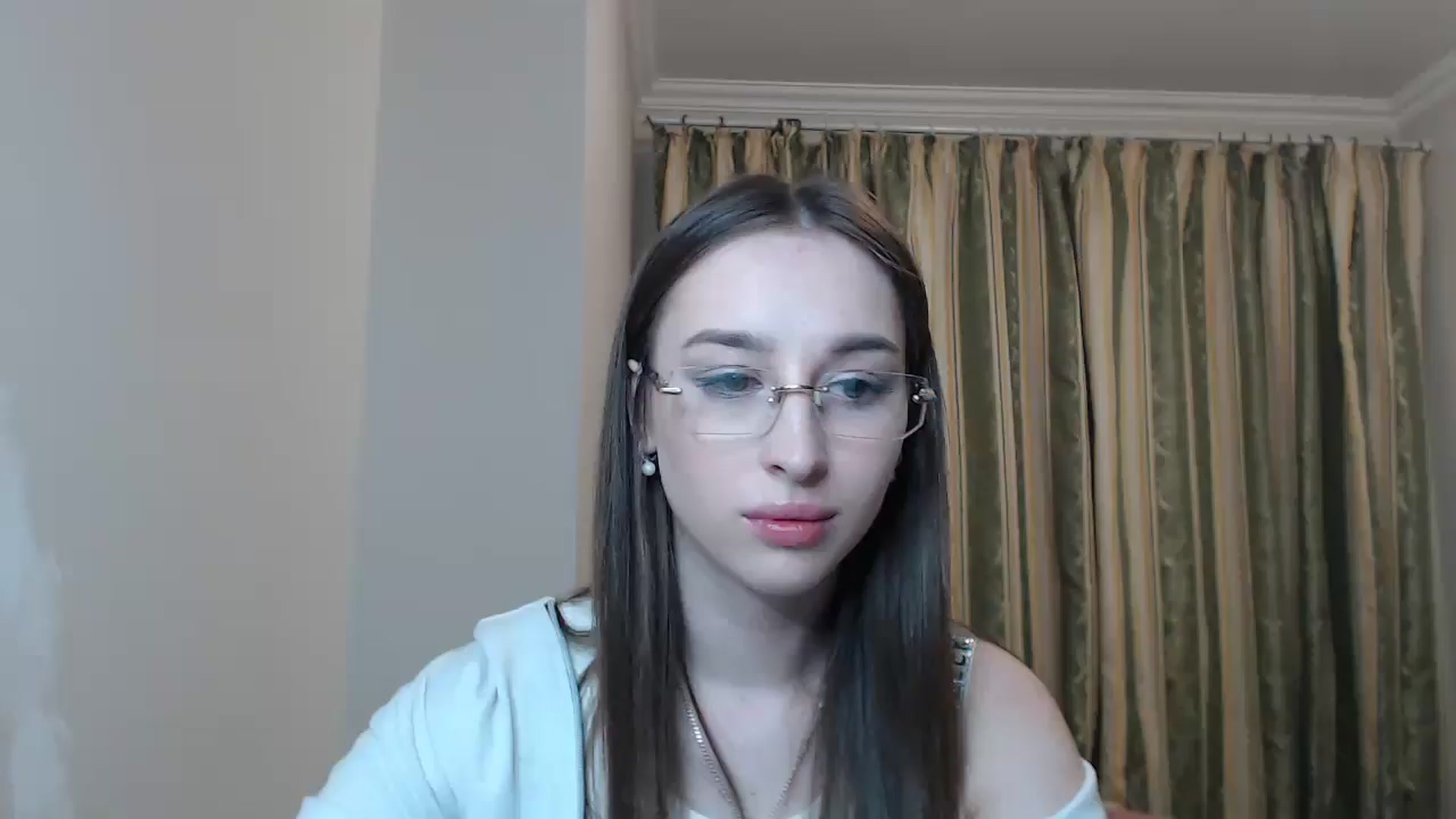 Gallery image thumbnail from KillerEyesS's myfreecams stream on, 05/21/2025, 18:55 image 16 of 20