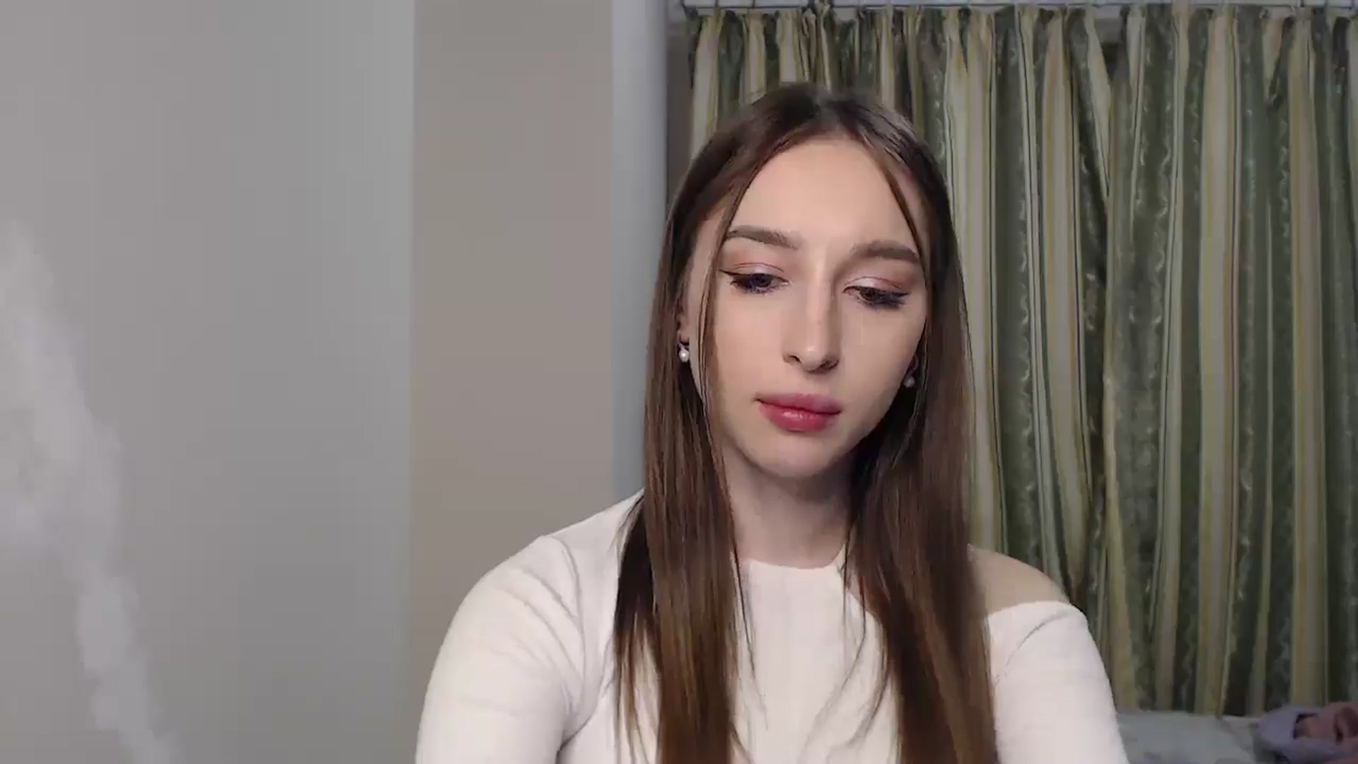 Gallery image thumbnail from KillerEyesS's myfreecams stream on, 05/24/2025, 19:18 image 18 of 20
