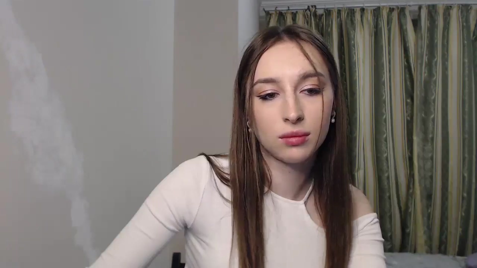 Gallery image thumbnail from KillerEyesS's myfreecams stream on, 05/24/2025, 19:57 image 15 of 20