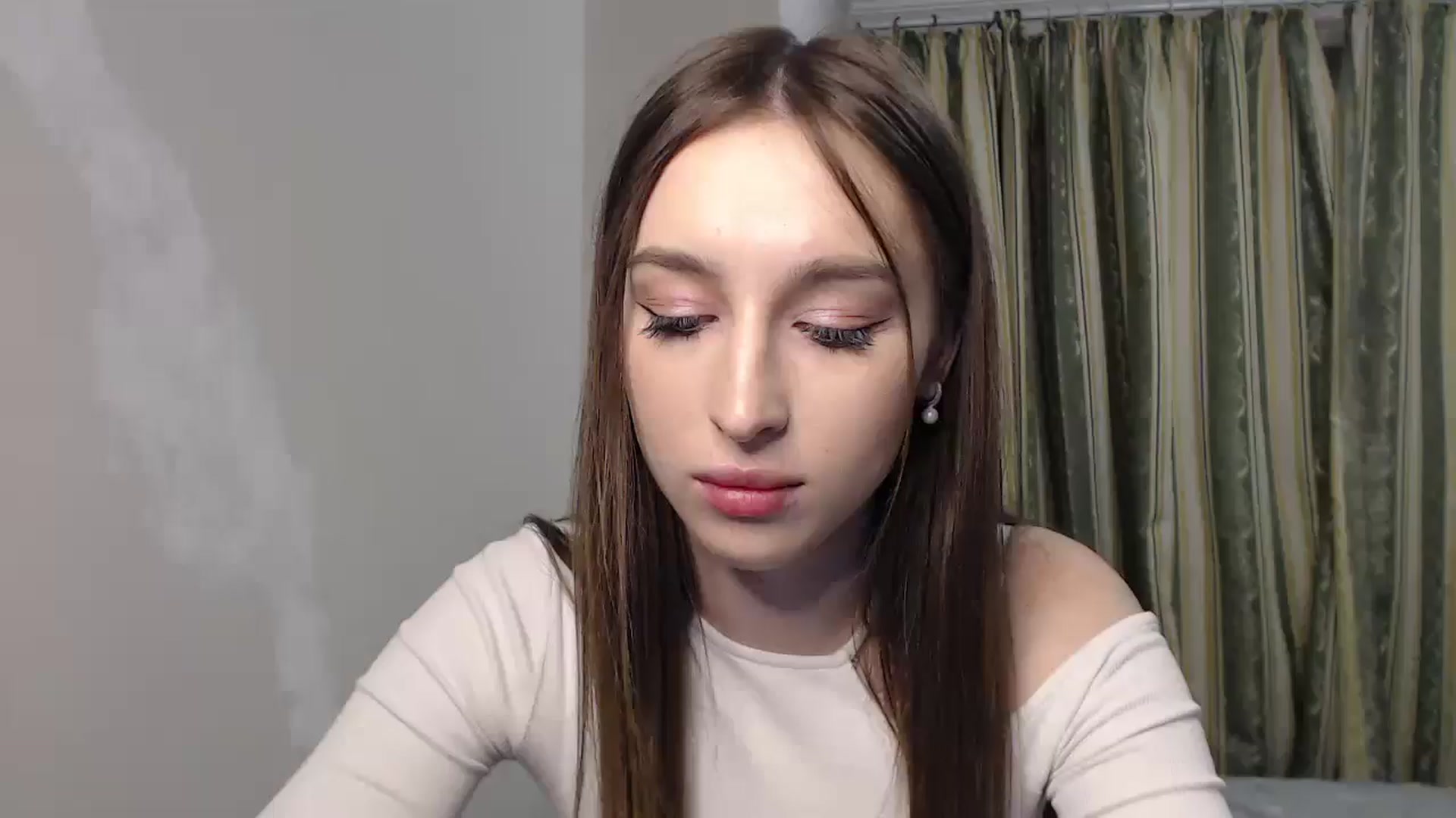 Gallery image thumbnail from KillerEyesS's myfreecams stream on, 05/24/2025, 19:57 image 7 of 20