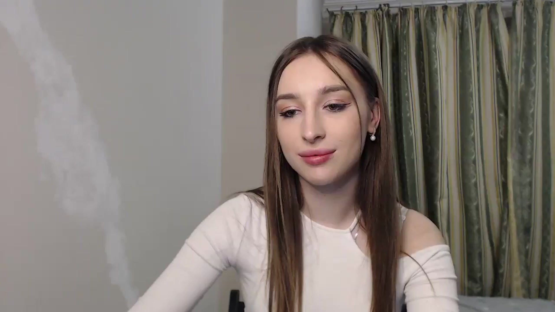 Gallery image thumbnail from KillerEyesS's myfreecams stream on, 05/24/2025, 19:57 image 1 of 20
