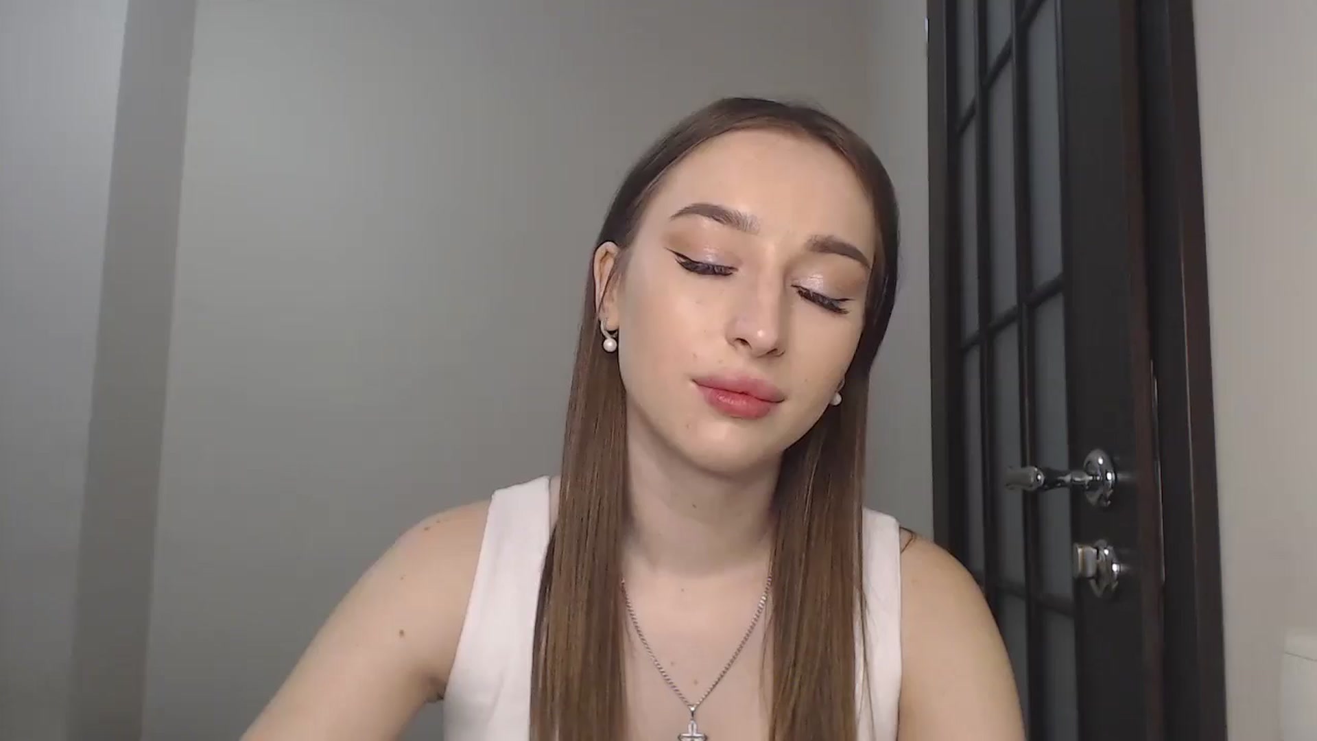 Gallery image thumbnail from KillerEyesS's myfreecams stream on, 05/31/2025, 22:20 image 19 of 20