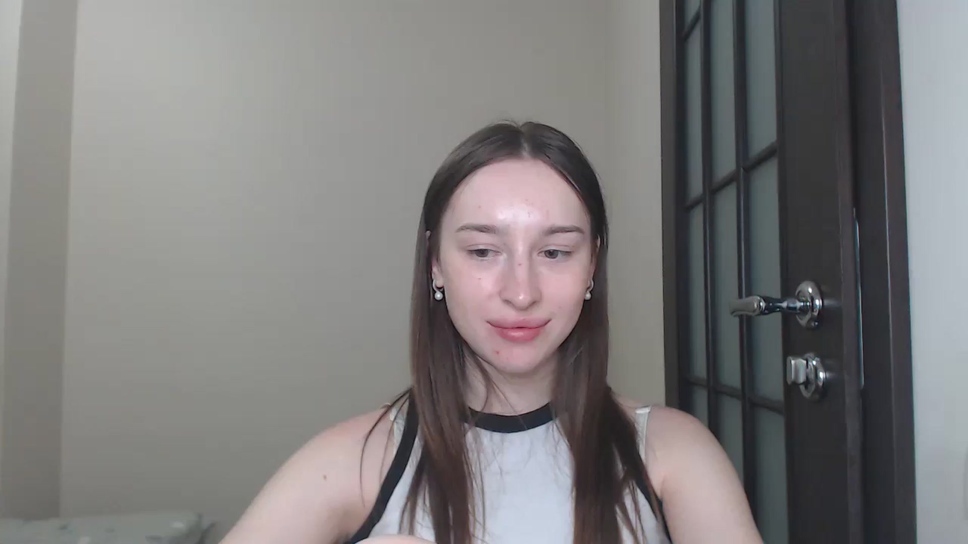 Gallery image thumbnail from KillerEyesS's myfreecams stream on, 06/03/2025, 19:23 image 14 of 20