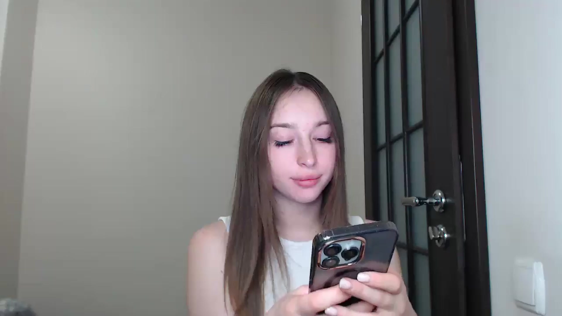 Gallery image thumbnail from KillerEyesS's myfreecams stream on, 06/17/2025, 18:13 image 13 of 20