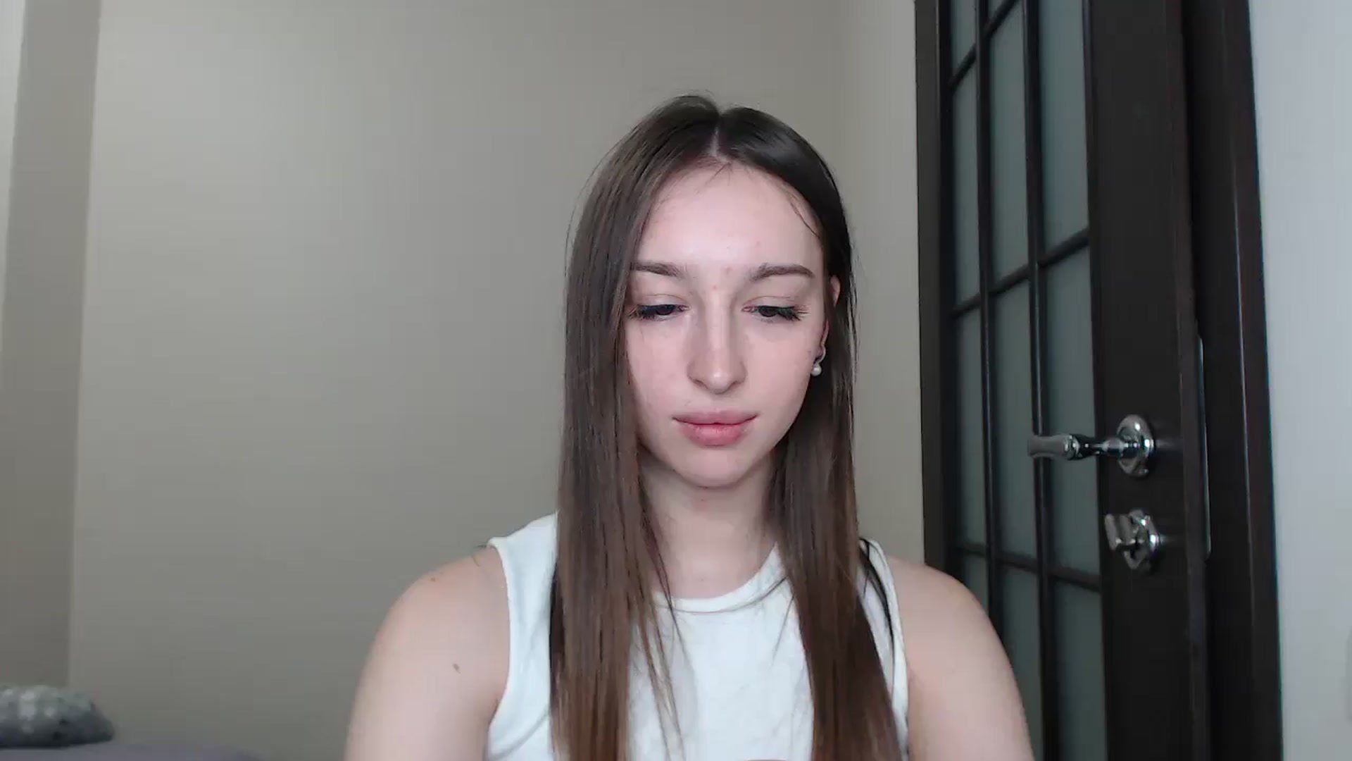 Gallery image thumbnail from KillerEyesS's myfreecams stream on, 06/17/2025, 19:21 image 5 of 20