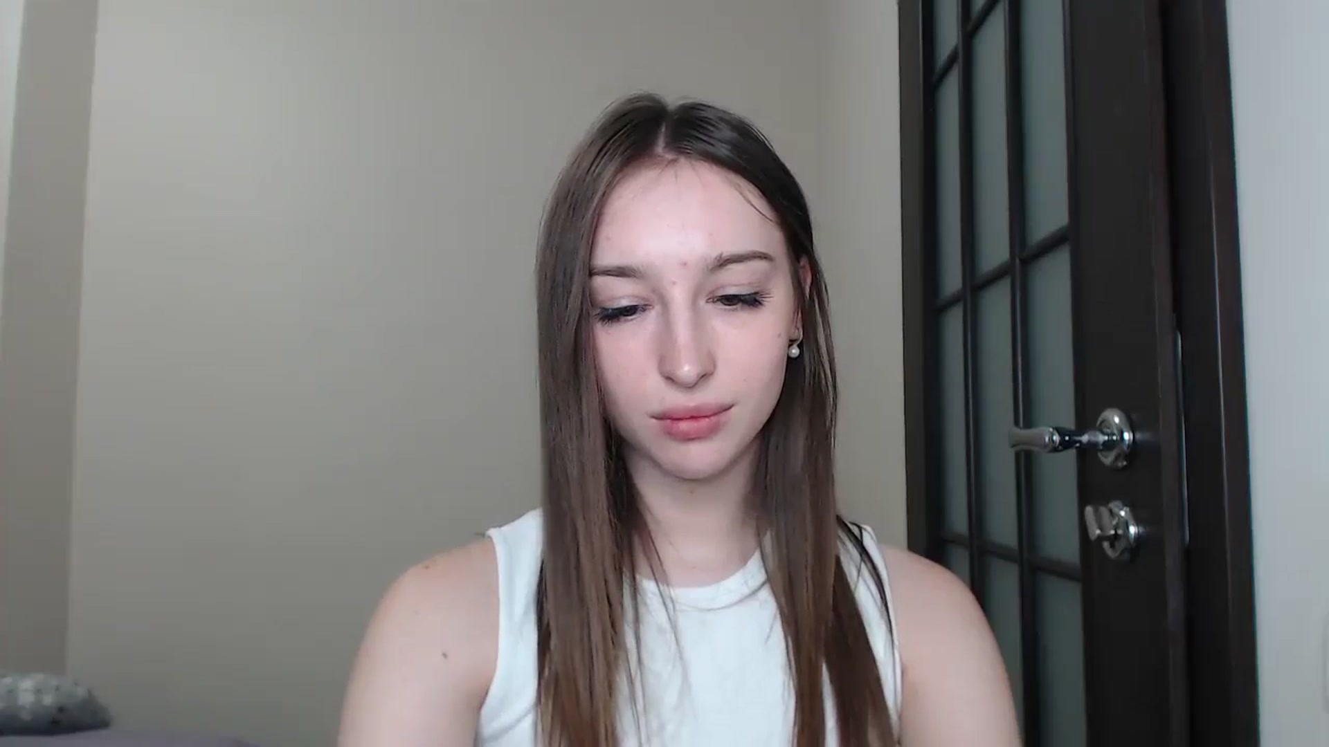 Gallery image thumbnail from KillerEyesS's myfreecams stream on, 06/17/2025, 19:21 image 7 of 20