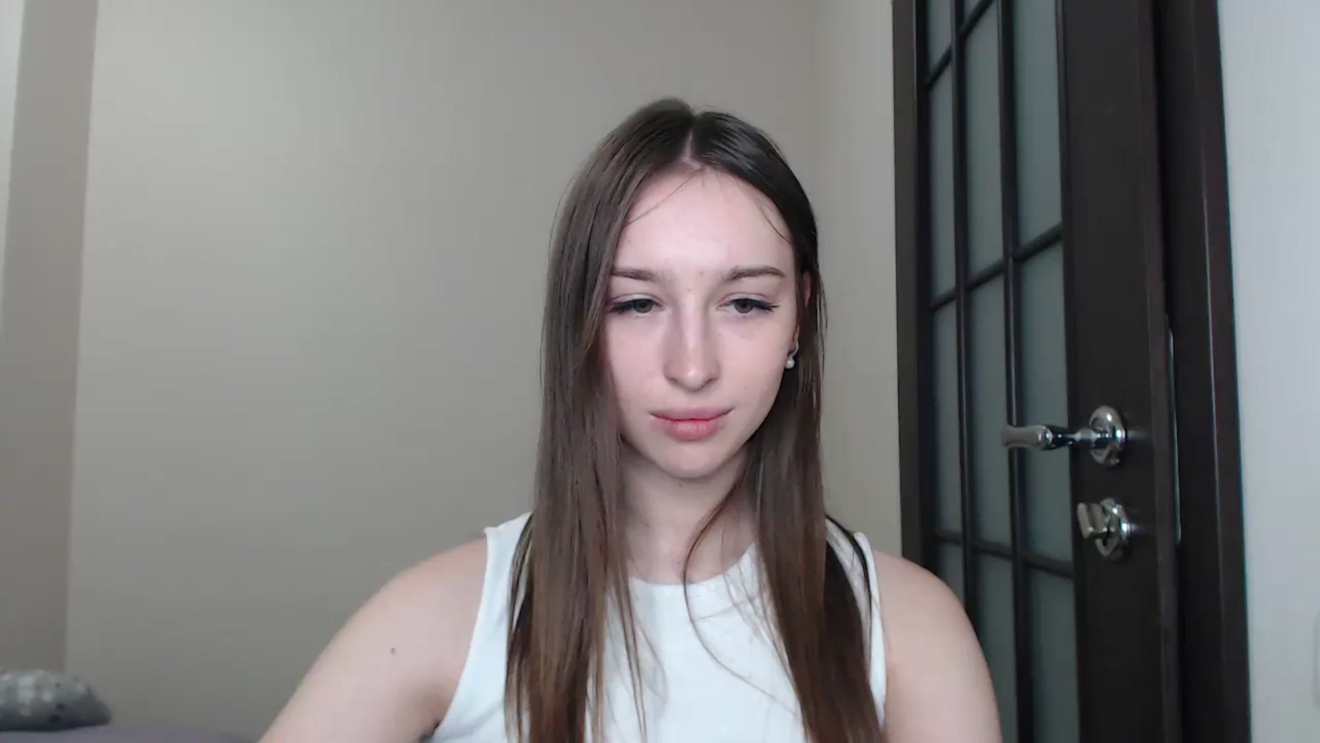 Gallery image thumbnail from KillerEyesS's myfreecams stream on, 06/17/2025, 19:21 image 19 of 20