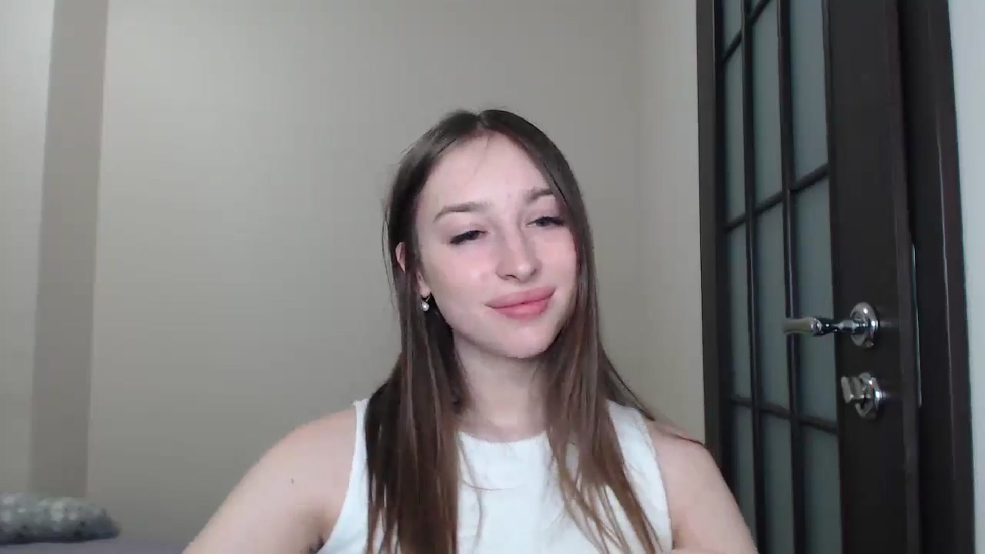 Gallery image thumbnail from KillerEyesS's myfreecams stream on, 06/17/2025, 21:13 image 3 of 20