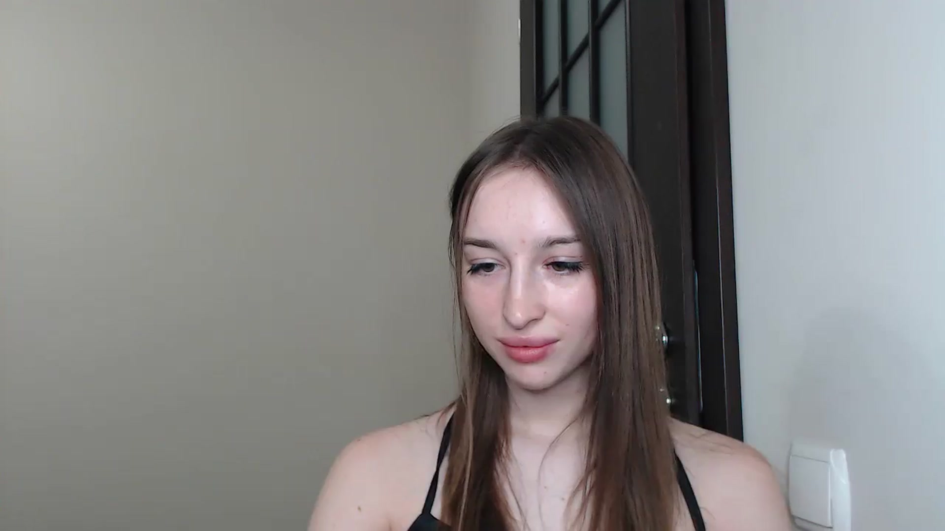 Gallery image thumbnail from KillerEyesS's myfreecams stream on, 06/18/2025, 19:00 image 19 of 20