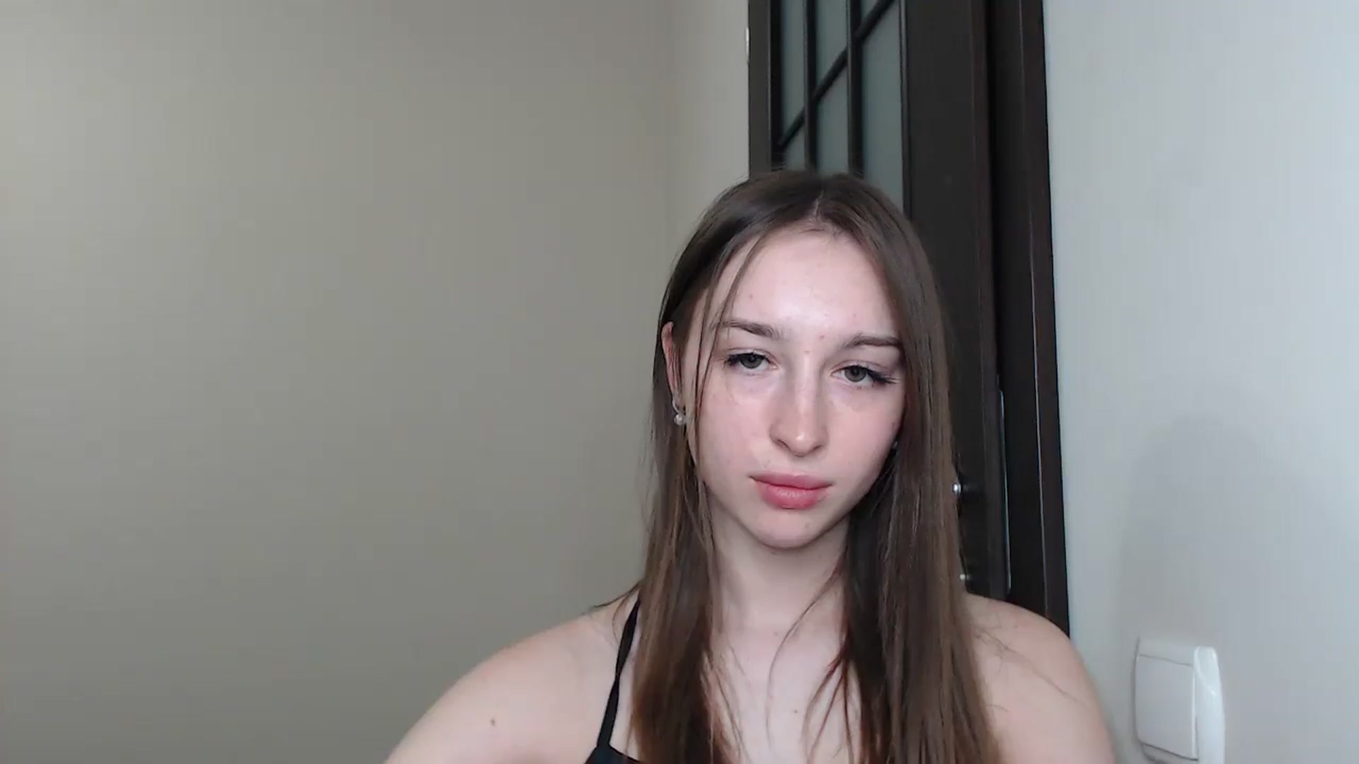 Gallery image thumbnail from KillerEyesS's myfreecams stream on, 06/18/2025, 19:00 image 17 of 20