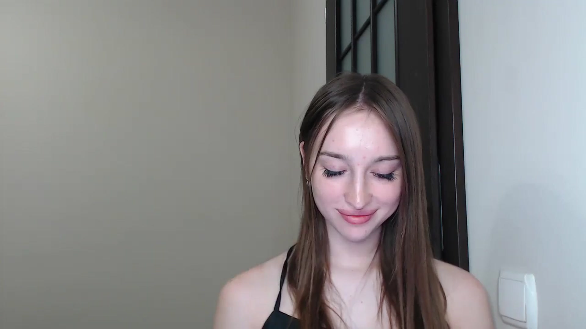 Gallery image thumbnail from KillerEyesS's myfreecams stream on, 06/18/2025, 20:08 image 11 of 20
