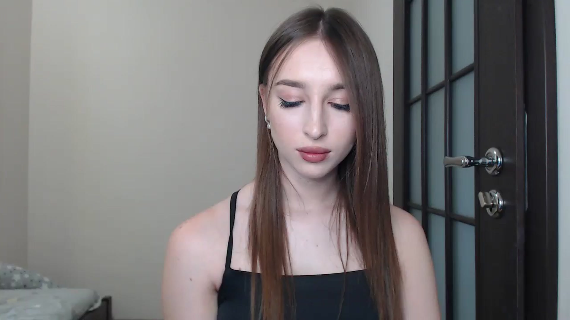 Gallery image thumbnail from KillerEyesS's myfreecams stream on, 06/19/2025, 14:28 image 19 of 20