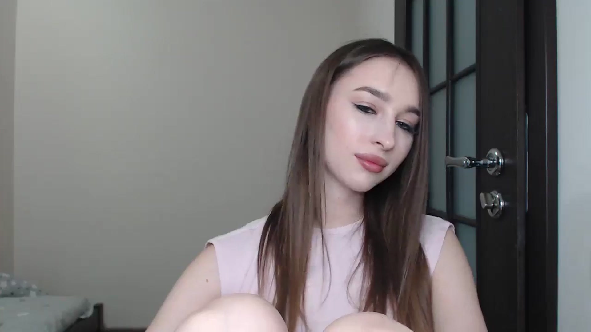 Gallery image thumbnail from KillerEyesS's myfreecams stream on, 06/19/2025, 16:47 image 10 of 20