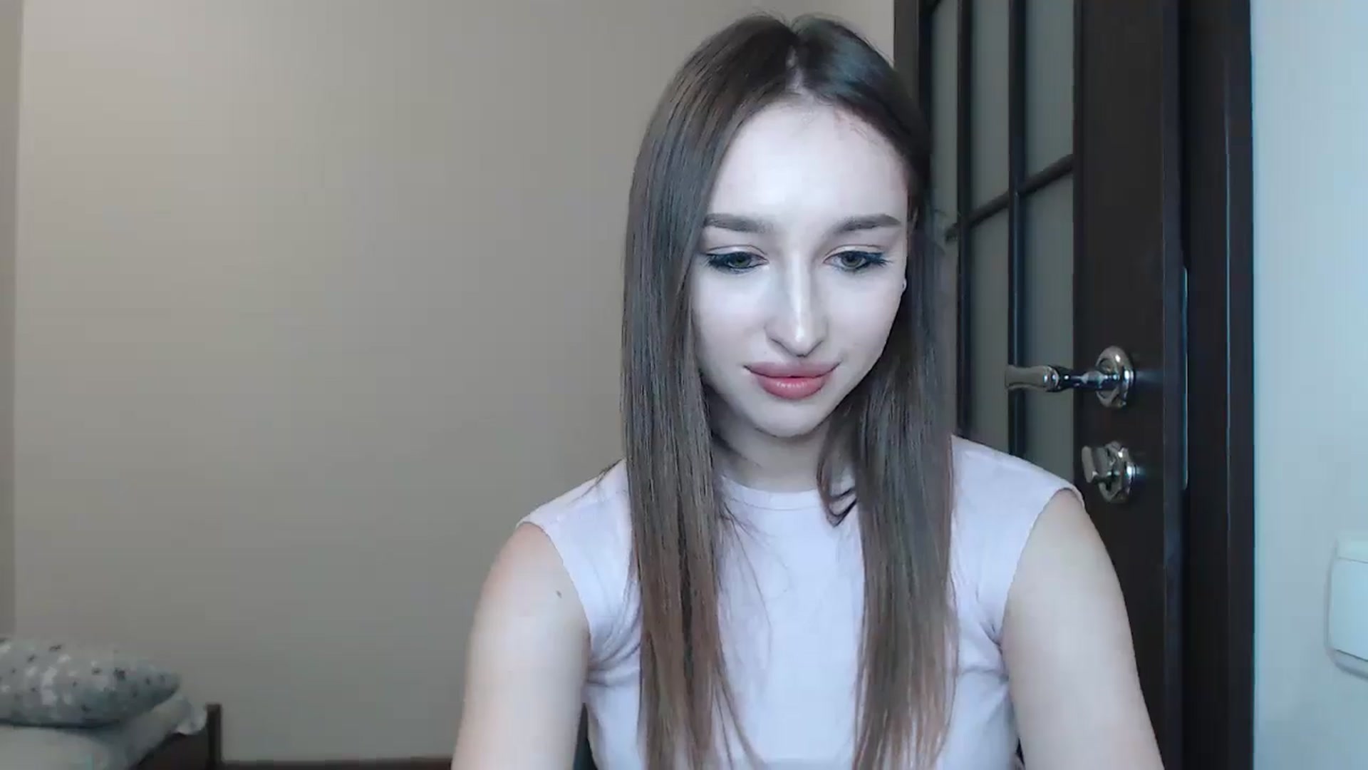 Gallery image thumbnail from KillerEyesS's myfreecams stream on, 06/19/2025, 18:49 image 11 of 20