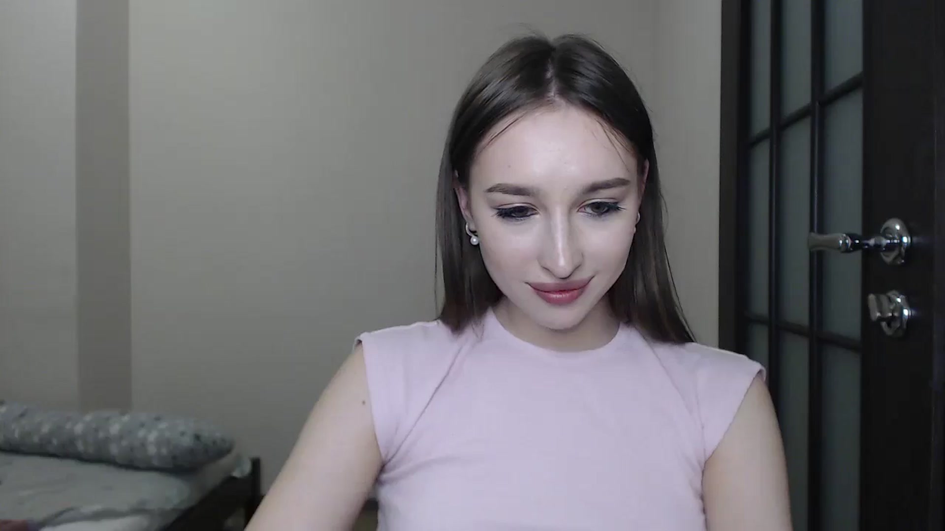 Gallery image thumbnail from KillerEyesS's myfreecams stream on, 06/19/2025, 19:36 image 19 of 20
