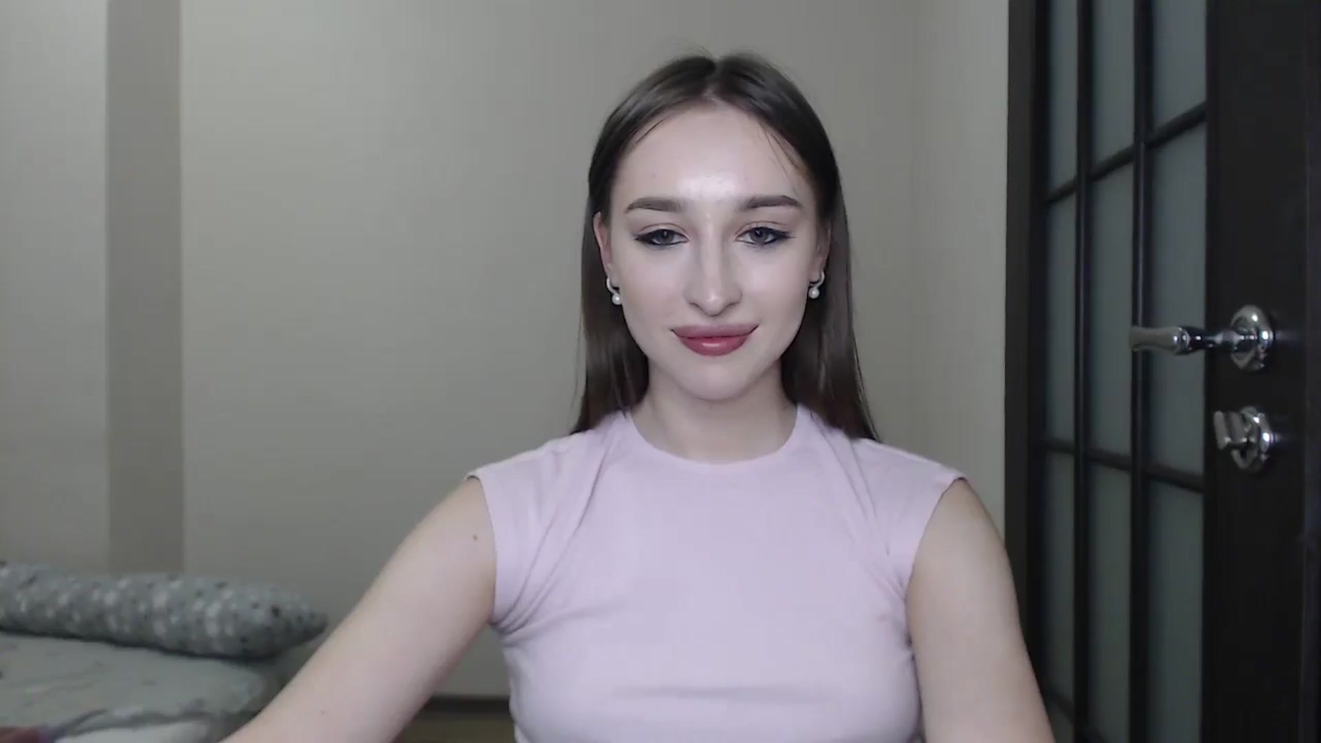 Gallery image thumbnail from KillerEyesS's myfreecams stream on, 06/19/2025, 19:36 image 9 of 20