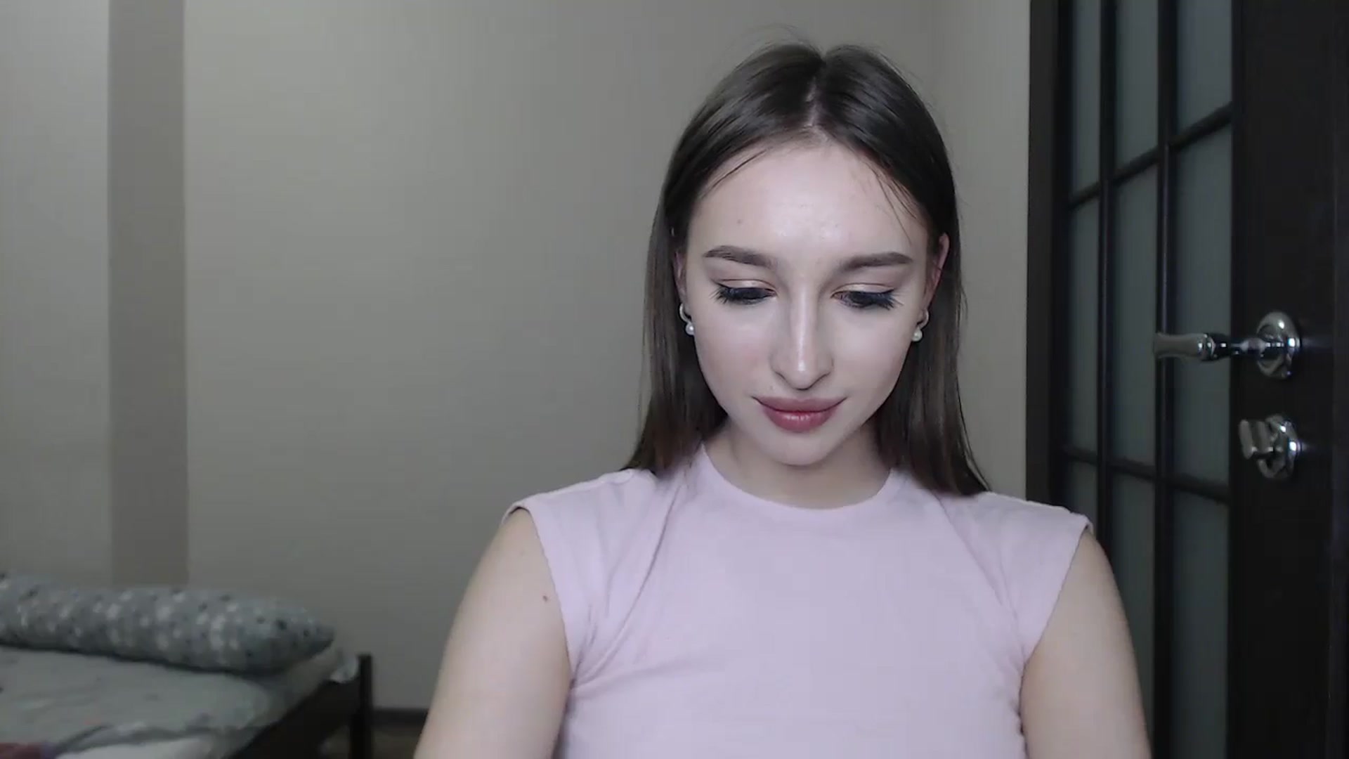 Gallery image thumbnail from KillerEyesS's myfreecams stream on, 06/19/2025, 19:36 image 20 of 20