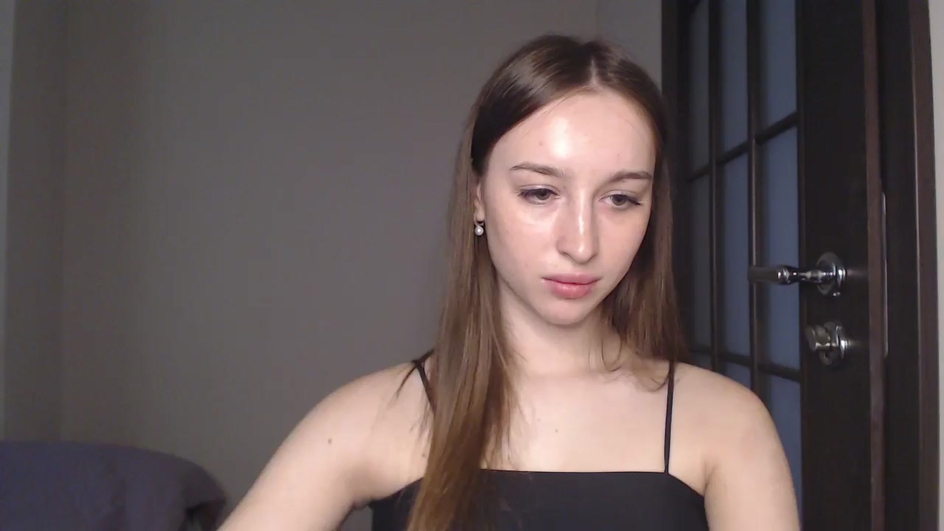 Gallery image thumbnail from KillerEyesS's myfreecams stream on, 06/24/2025, 17:11 image 18 of 20