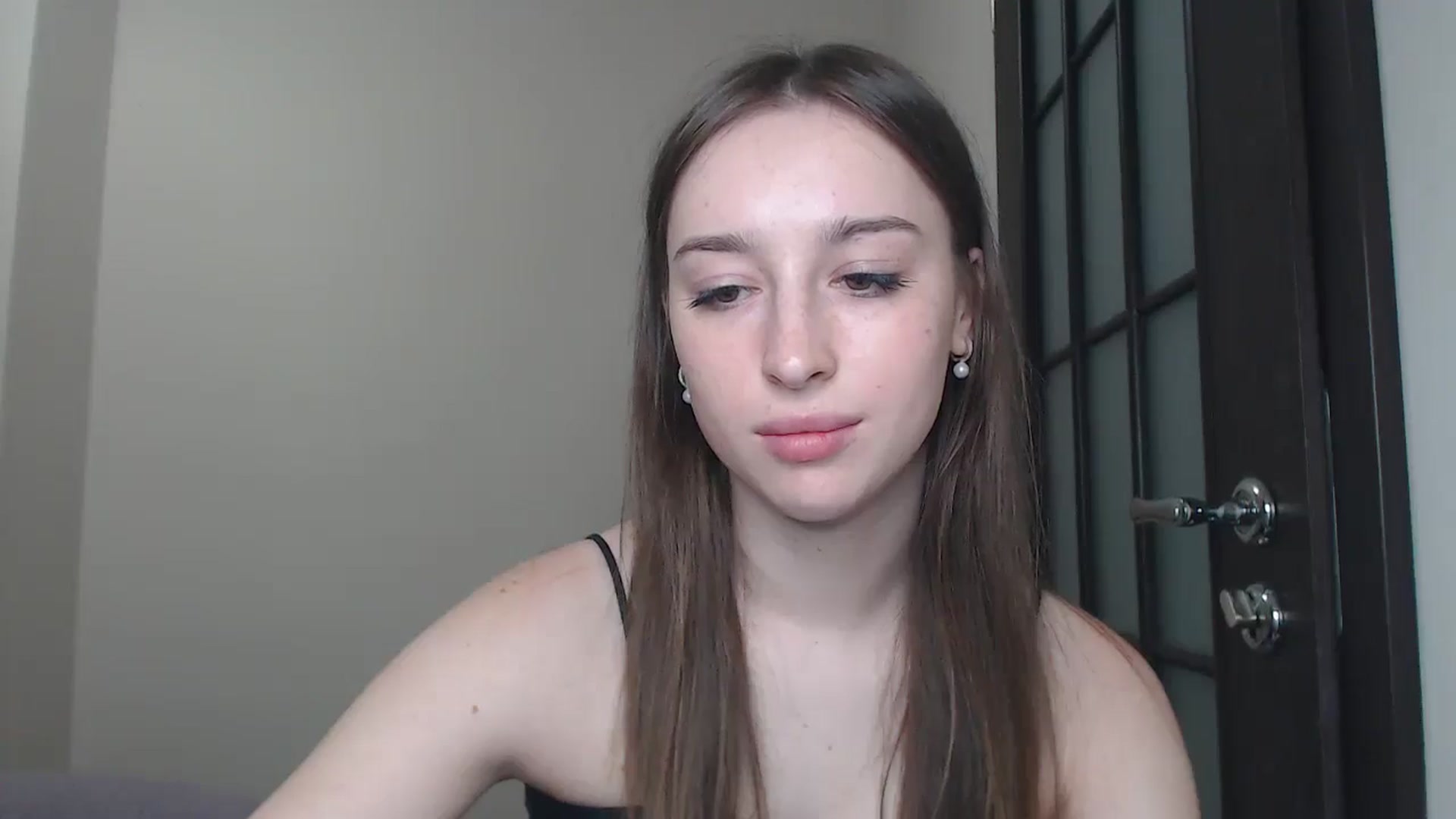 Gallery image thumbnail from KillerEyesS's myfreecams stream on, 06/24/2025, 17:59 image 14 of 20