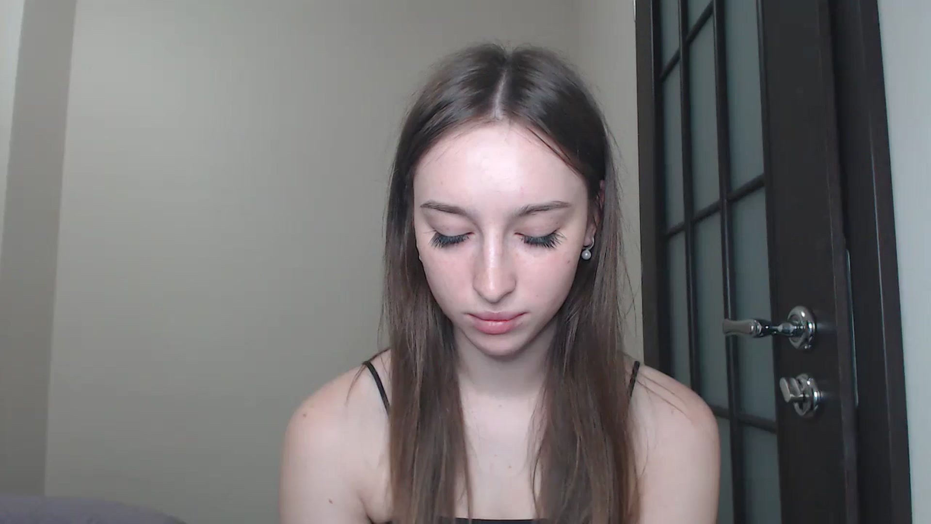 Gallery image thumbnail from KillerEyesS's myfreecams stream on, 06/24/2025, 17:59 image 3 of 20