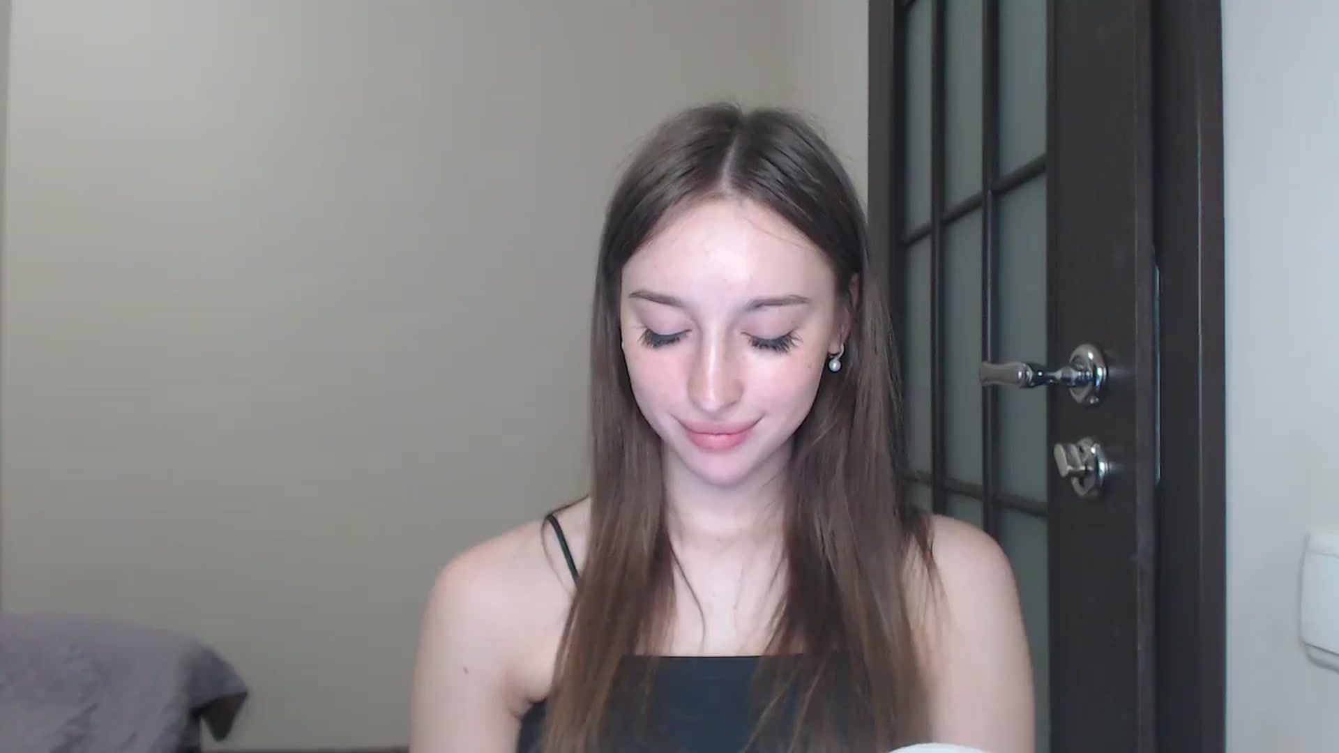 Gallery image thumbnail from KillerEyesS's myfreecams stream on, 06/24/2025, 18:38 image 15 of 20