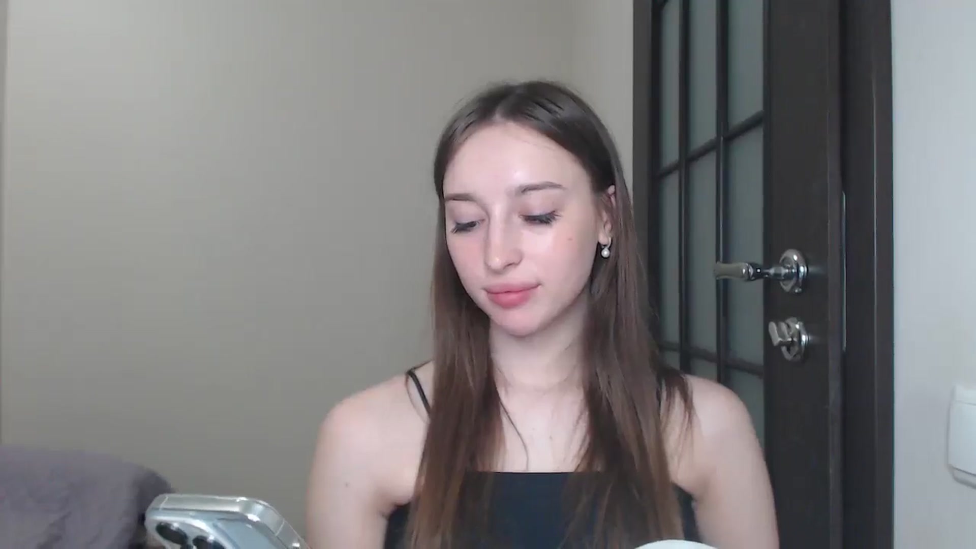 Gallery image thumbnail from KillerEyesS's myfreecams stream on, 06/24/2025, 18:38 image 13 of 20