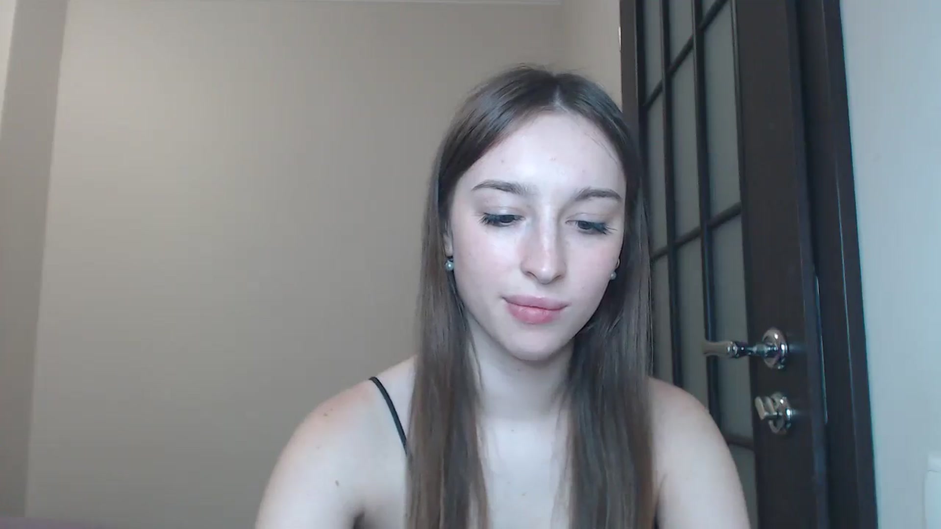 Gallery image thumbnail from KillerEyesS's myfreecams stream on, 06/24/2025, 19:30 image 7 of 20