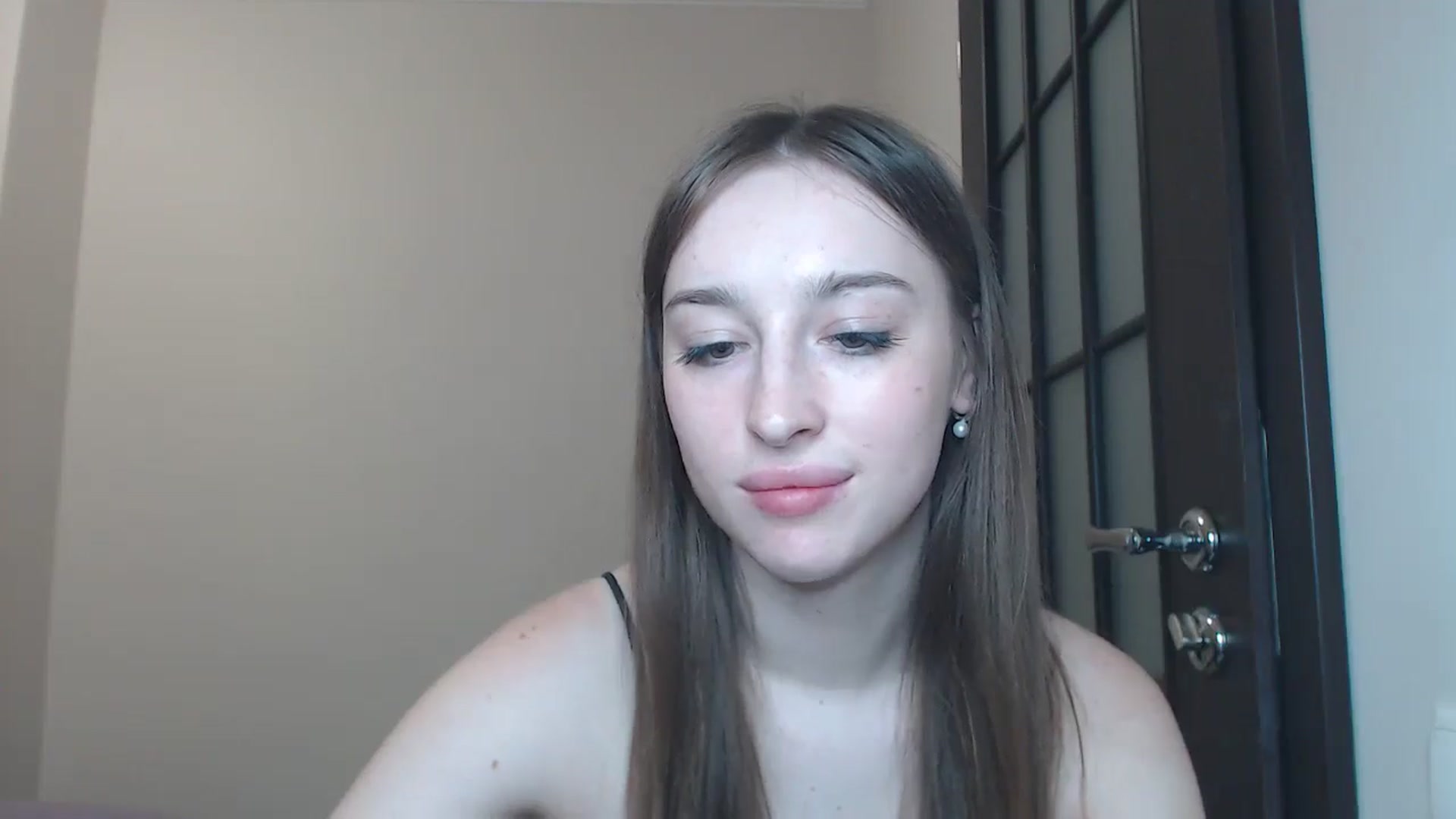 Gallery image thumbnail from KillerEyesS's myfreecams stream on, 06/24/2025, 19:30 image 12 of 20