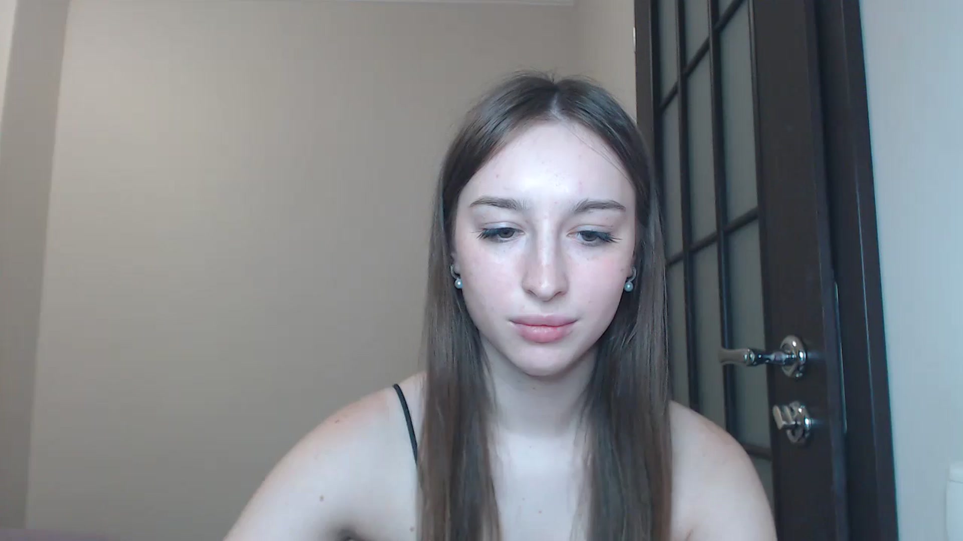 Gallery image thumbnail from KillerEyesS's myfreecams stream on, 06/24/2025, 19:30 image 4 of 20