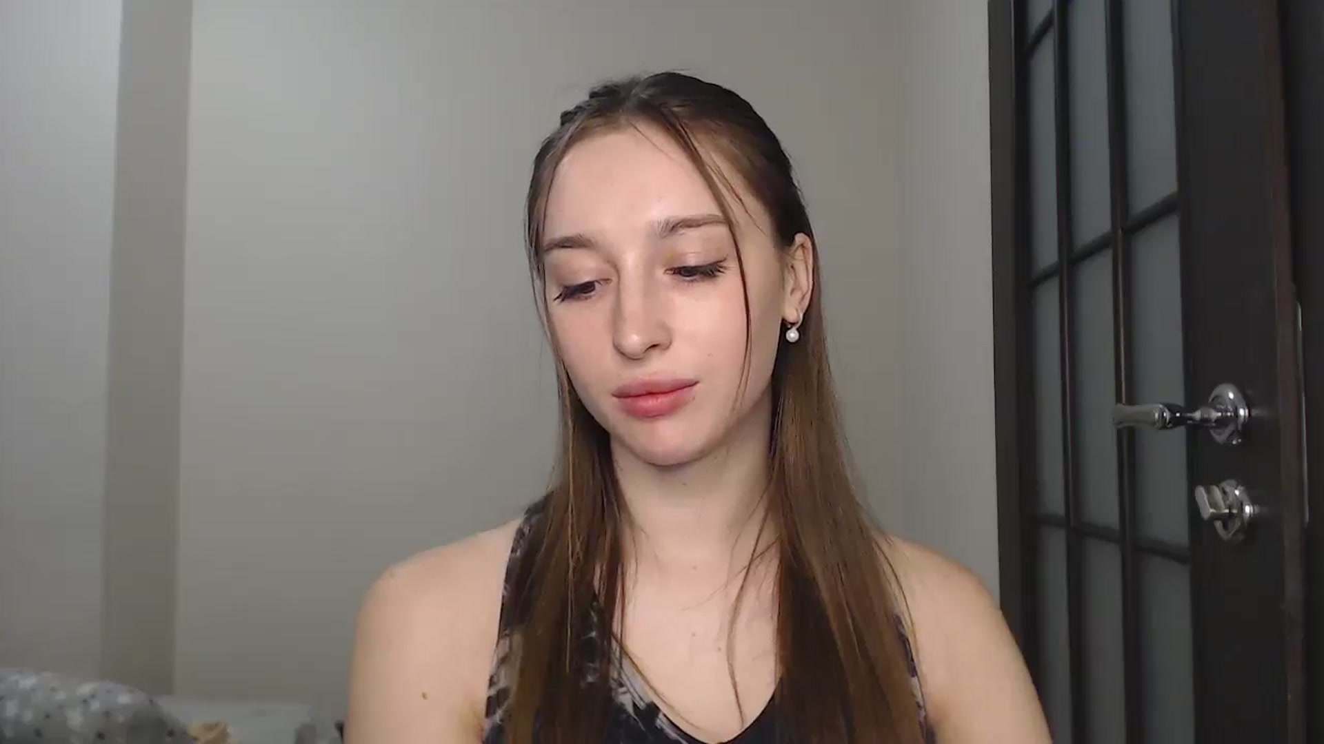 Gallery image thumbnail from KillerEyesS's myfreecams stream on, 06/25/2025, 20:43 image 16 of 20