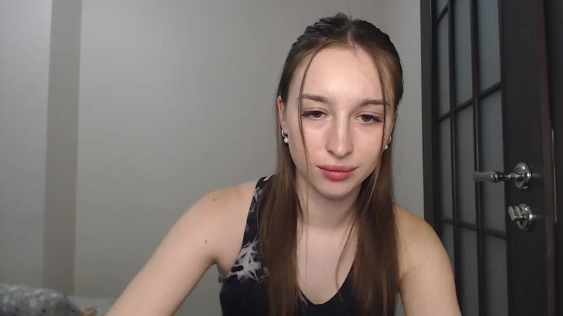 Gallery image thumbnail from KillerEyesS's myfreecams stream on, 06/25/2025, 20:43 image 13 of 20