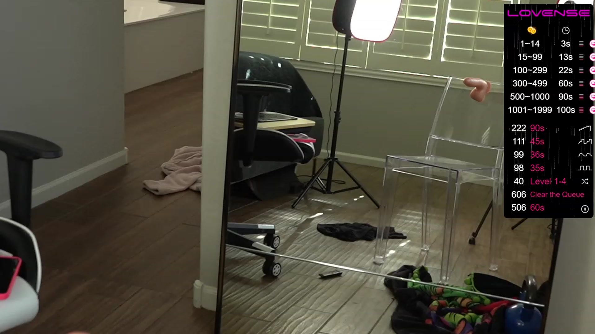 Gallery image thumbnail from KillerKristin's myfreecams stream on, 11/21/2022, 19:32 image 13 of 20