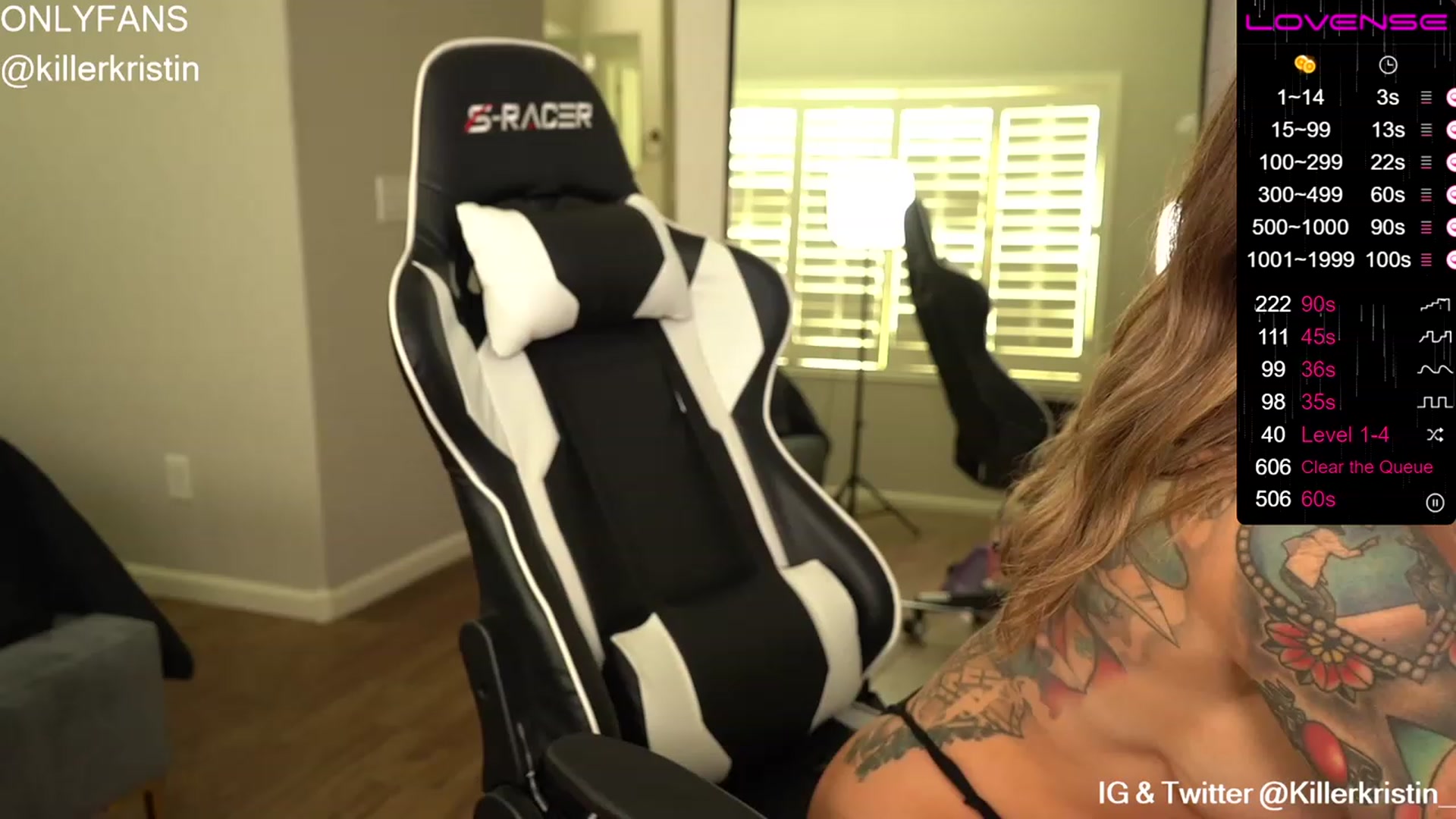 Gallery image thumbnail from KillerKristin's myfreecams stream on, 12/22/2022, 22:17 image 9 of 20