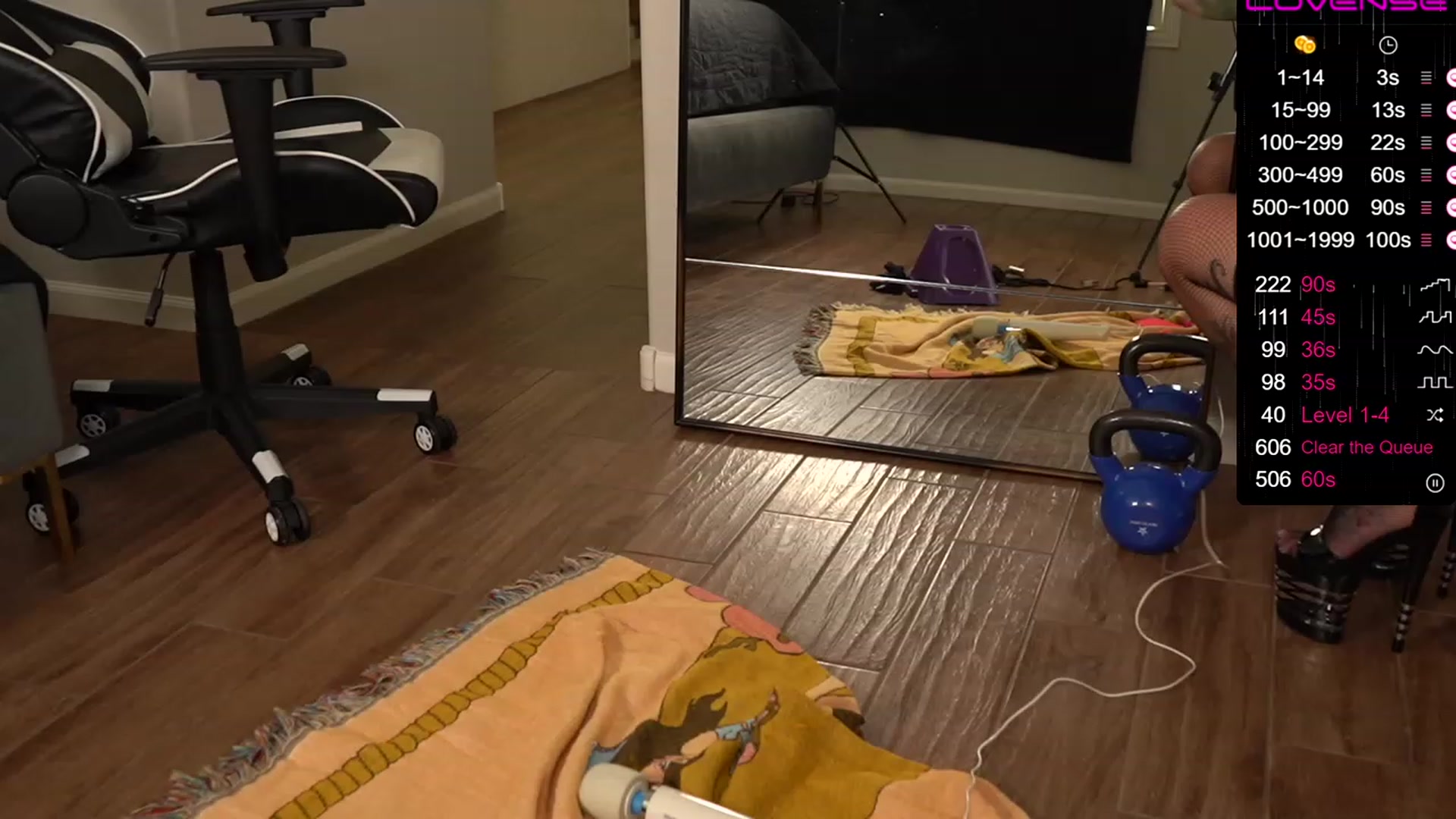 Gallery image thumbnail from KillerKristin's myfreecams stream on, 02/09/2023, 20:41 image 17 of 20