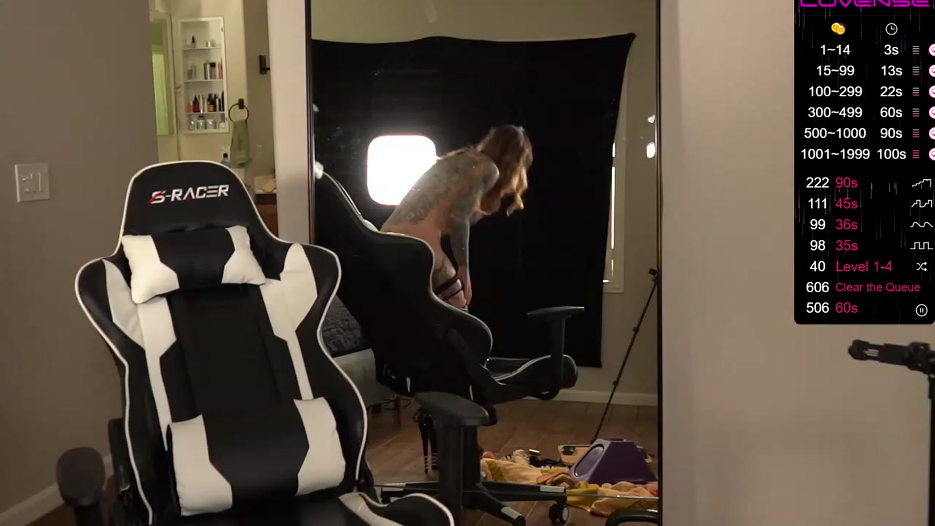 Gallery image thumbnail from KillerKristin's myfreecams stream on, 02/09/2023, 20:41 image 9 of 20