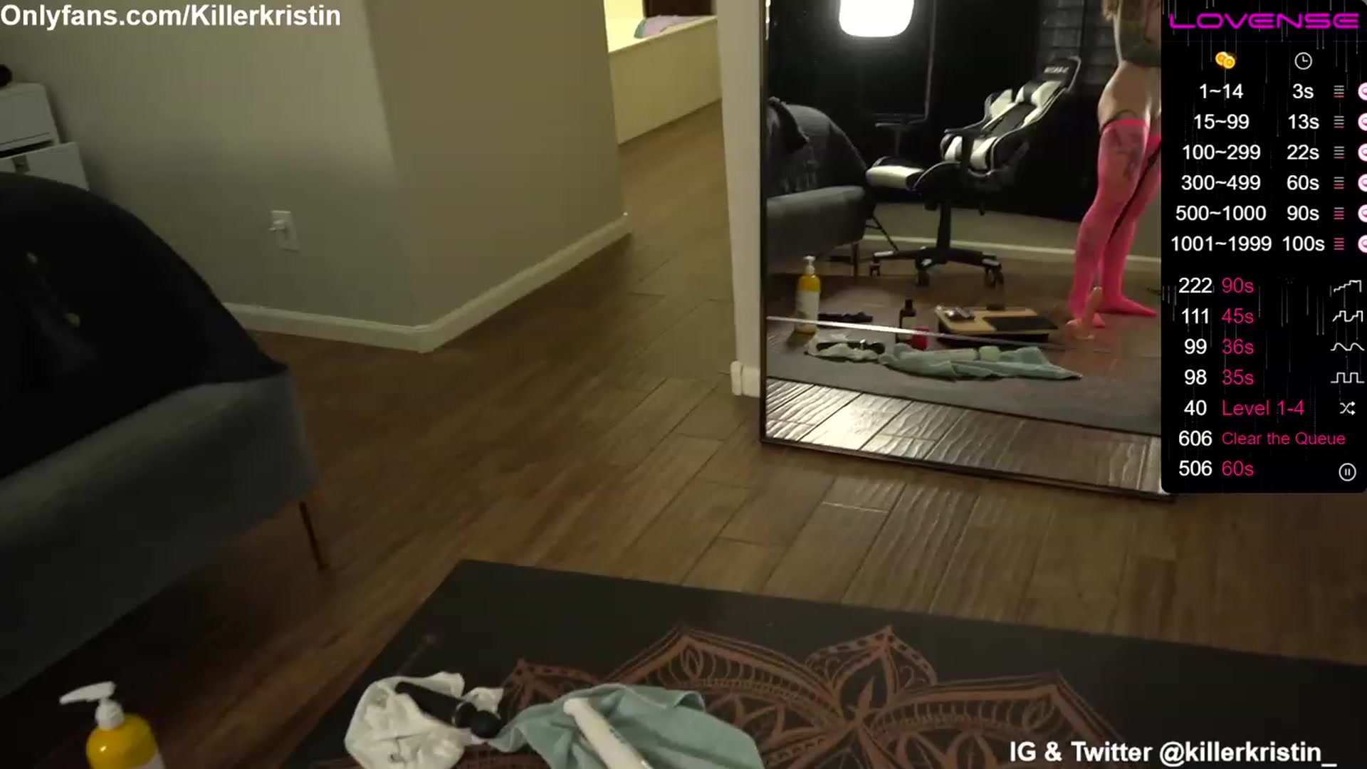 Gallery image thumbnail from KillerKristin's myfreecams stream on, 03/02/2023, 21:17 image 11 of 20