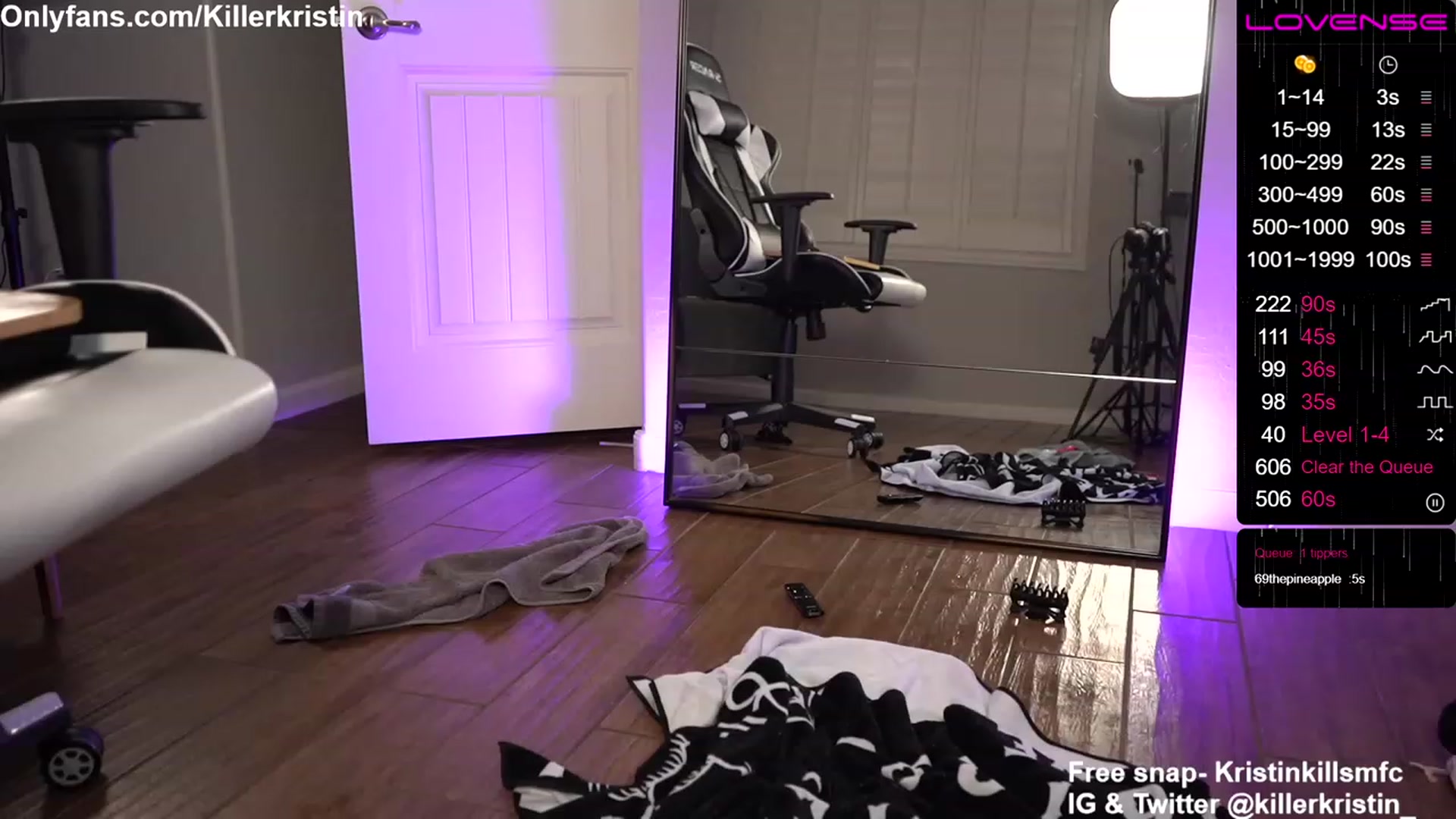Gallery image thumbnail from KillerKristin's myfreecams stream on, 03/30/2023, 03:38 image 14 of 20