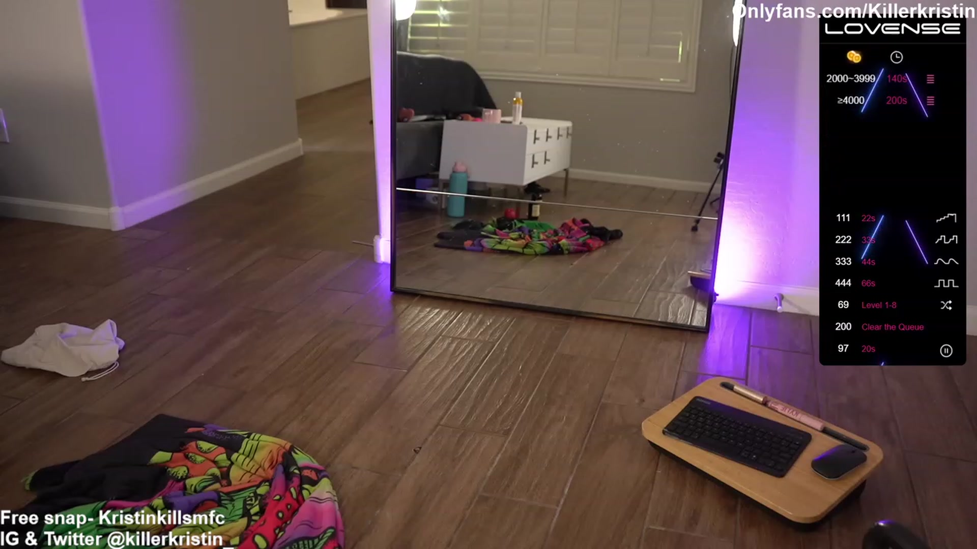 Gallery image thumbnail from KillerKristin's myfreecams stream on, 05/03/2023, 19:09 image 10 of 20