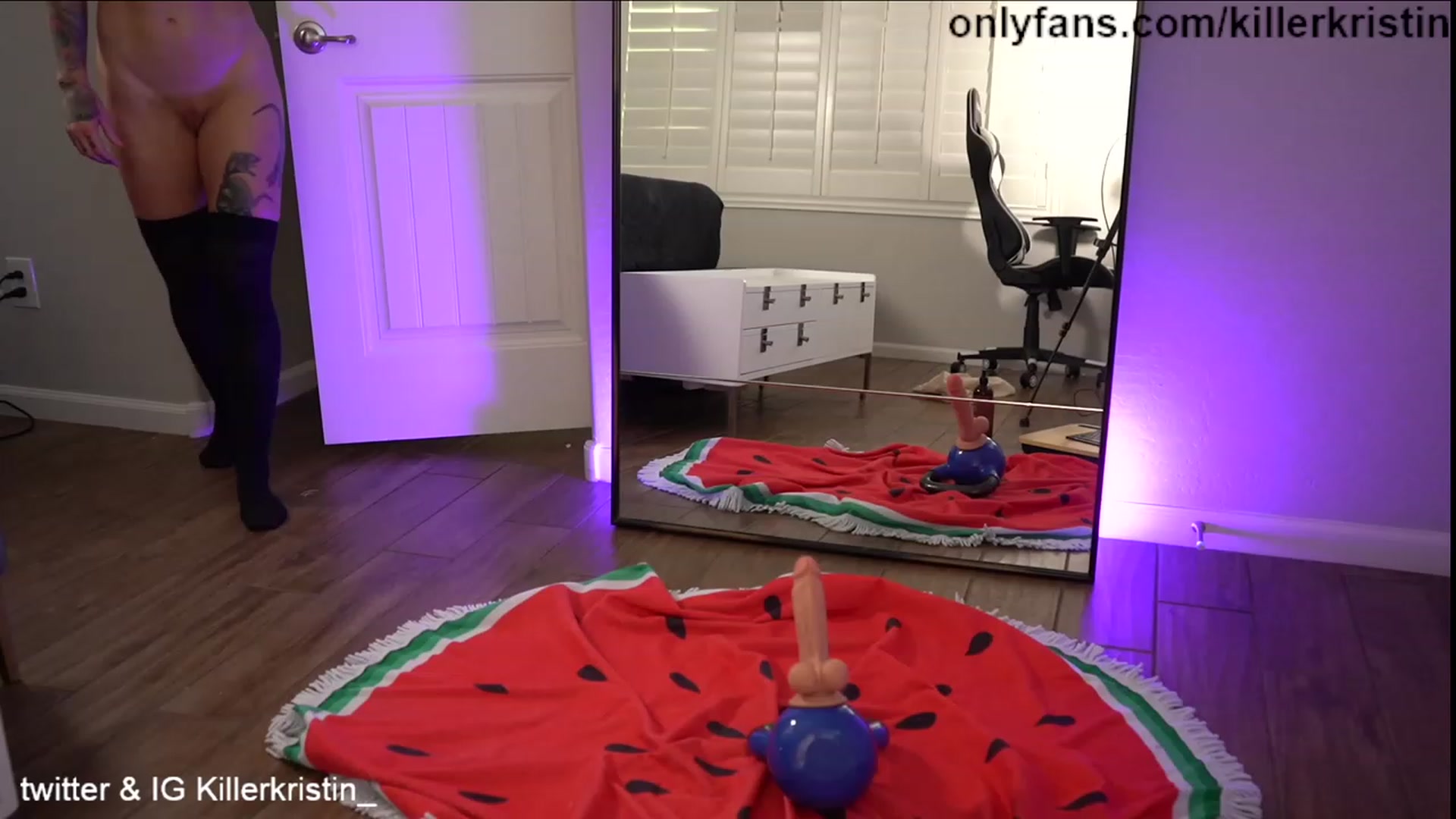 Gallery image thumbnail from KillerKristin's myfreecams stream on, 08/14/2023, 20:44 image 4 of 20