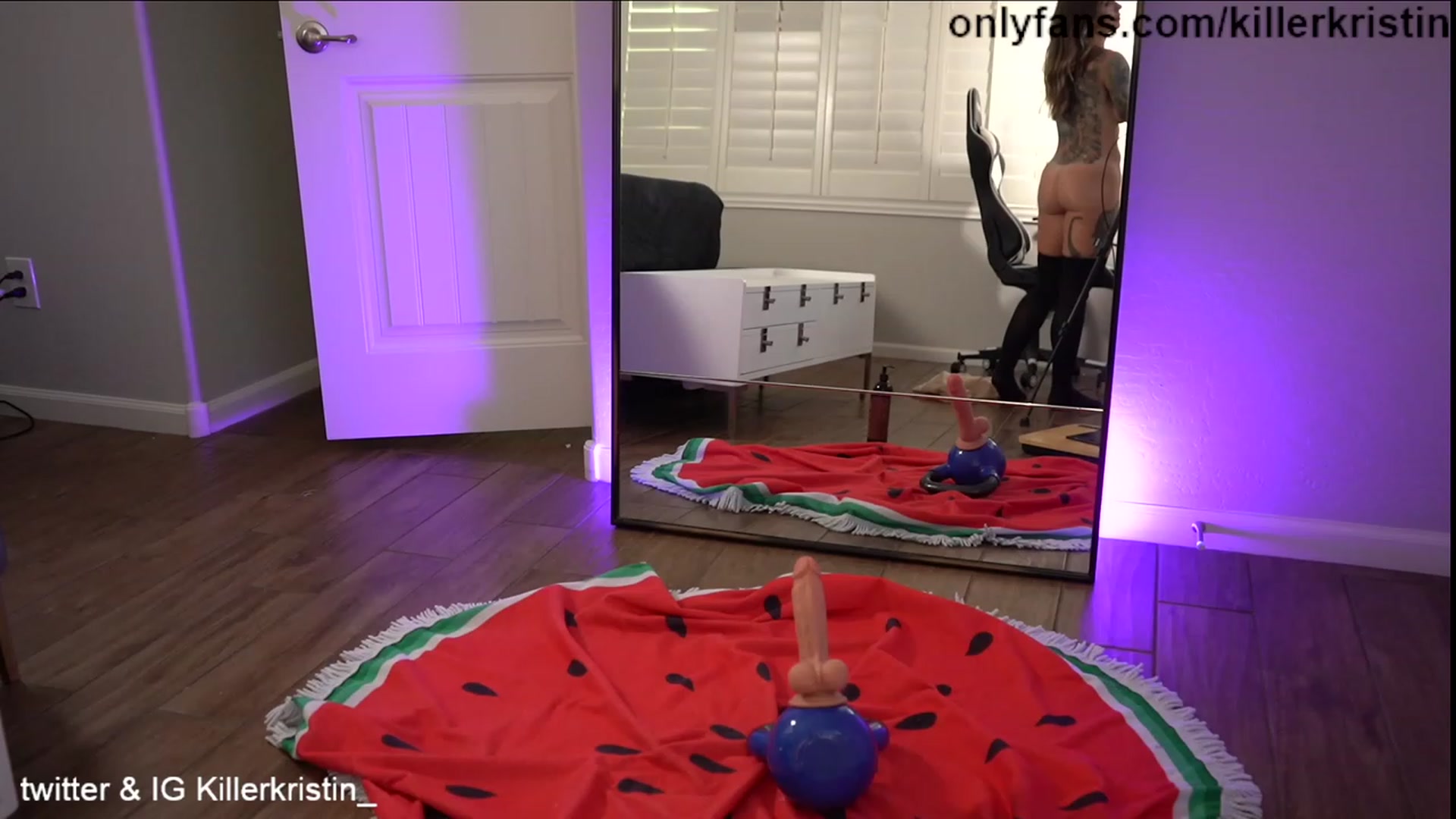 Gallery image thumbnail from KillerKristin's myfreecams stream on, 08/14/2023, 20:44 image 2 of 20