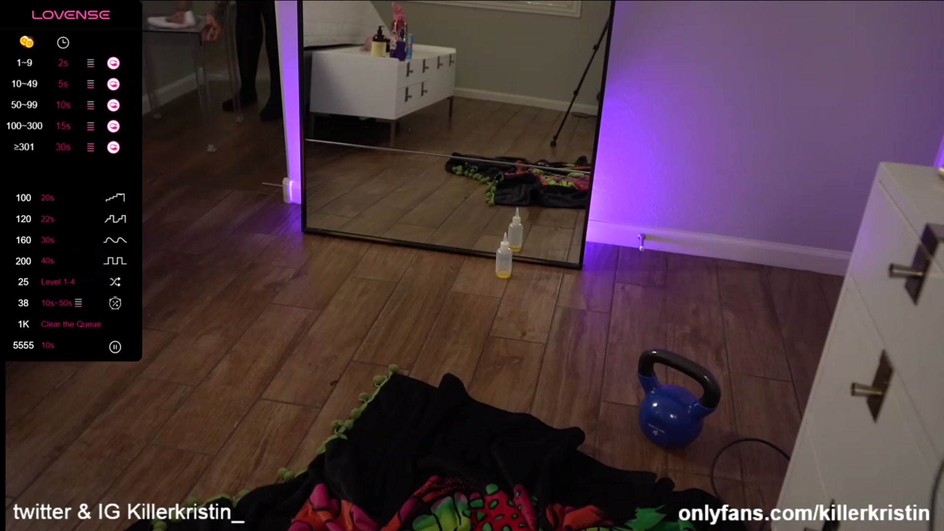 Gallery image thumbnail from KillerKristin's myfreecams stream on, 11/13/2023, 18:10 image 15 of 20