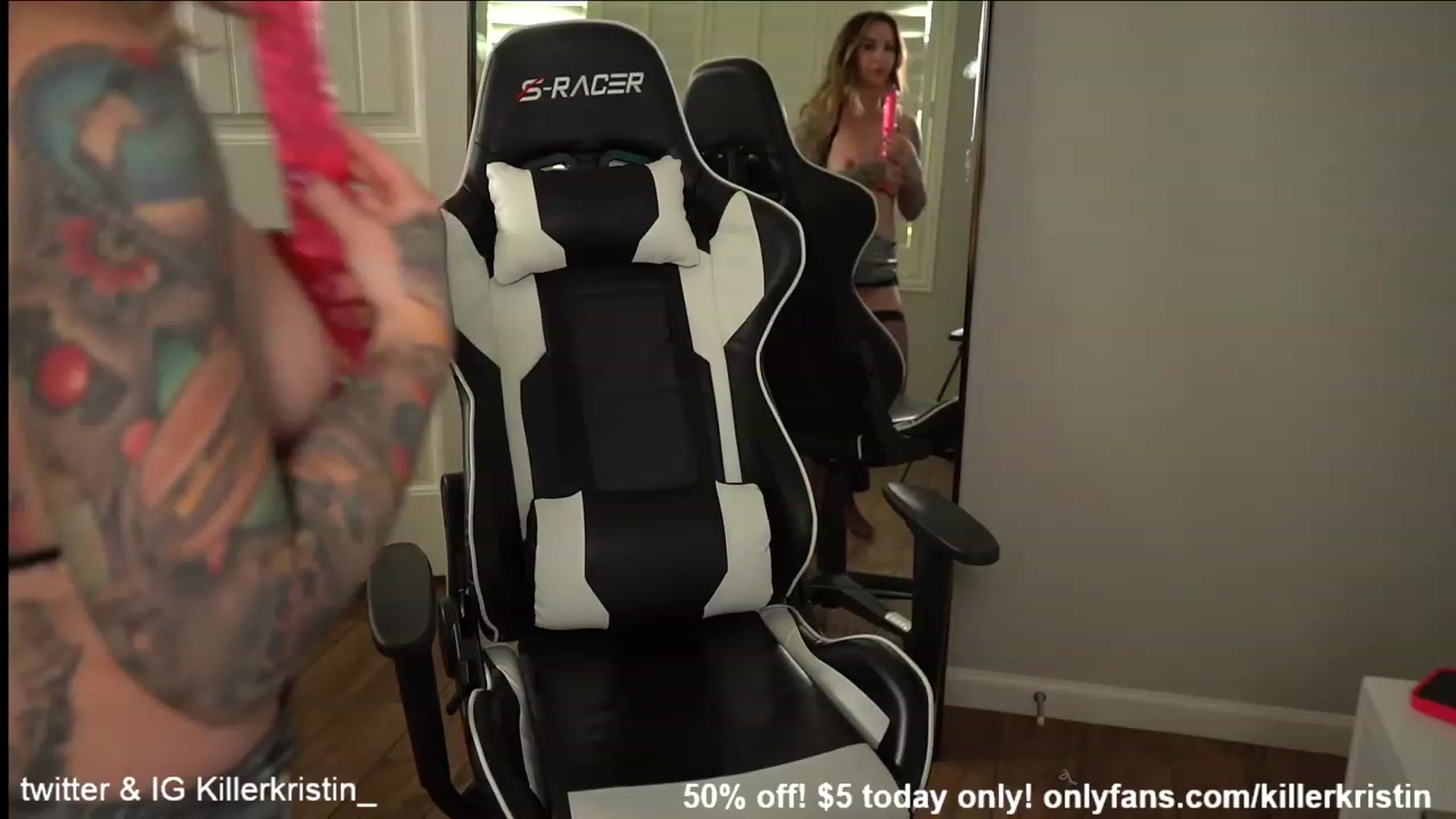Gallery image thumbnail from KillerKristin's myfreecams stream on, 11/24/2023, 18:59 image 4 of 20