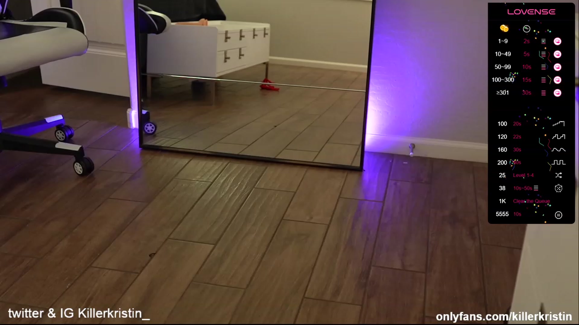 Gallery image thumbnail from KillerKristin's myfreecams stream on, 12/10/2023, 18:37 image 6 of 20