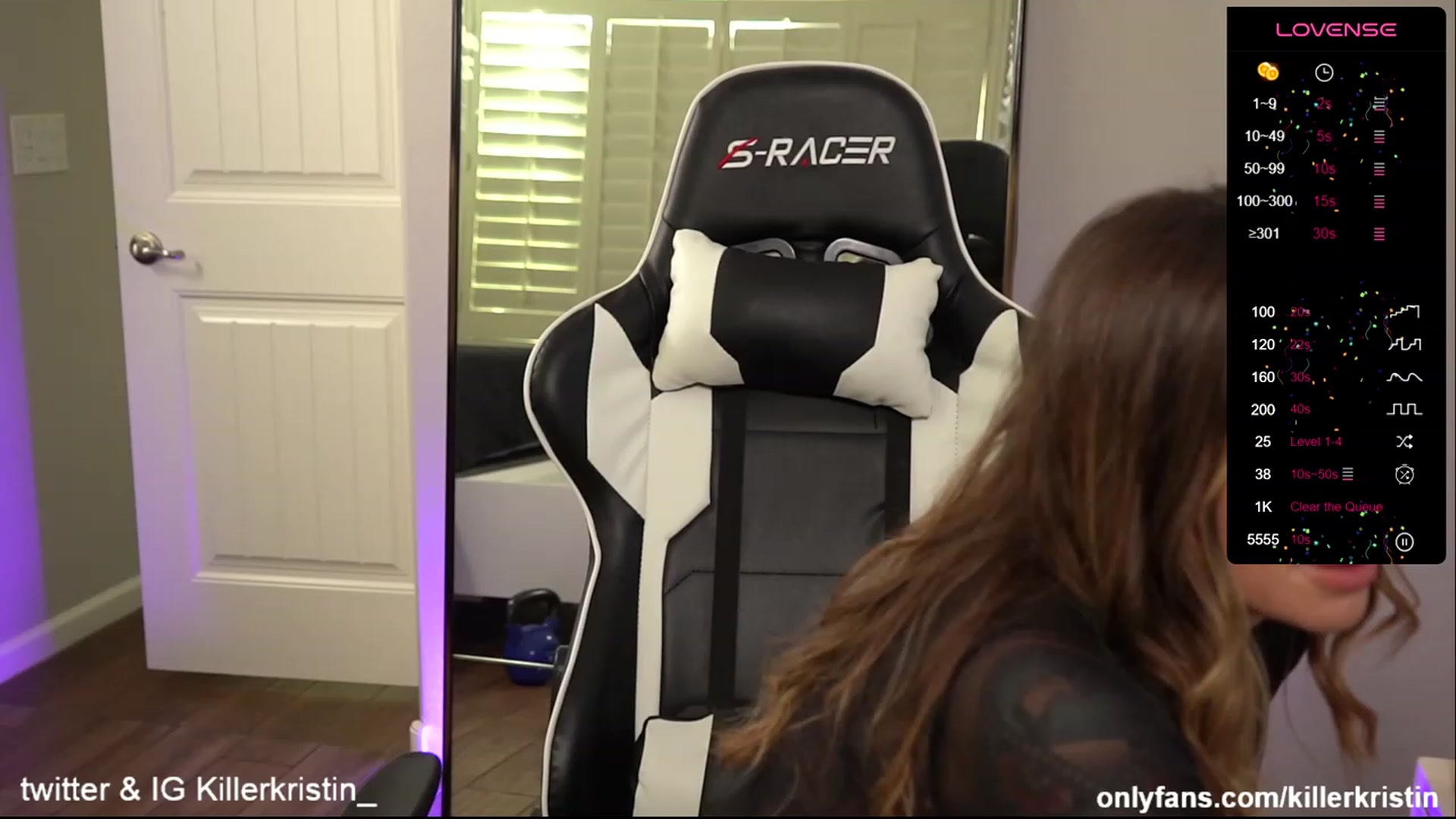 Gallery image thumbnail from KillerKristin's myfreecams stream on, 12/20/2023, 21:04 image 15 of 20