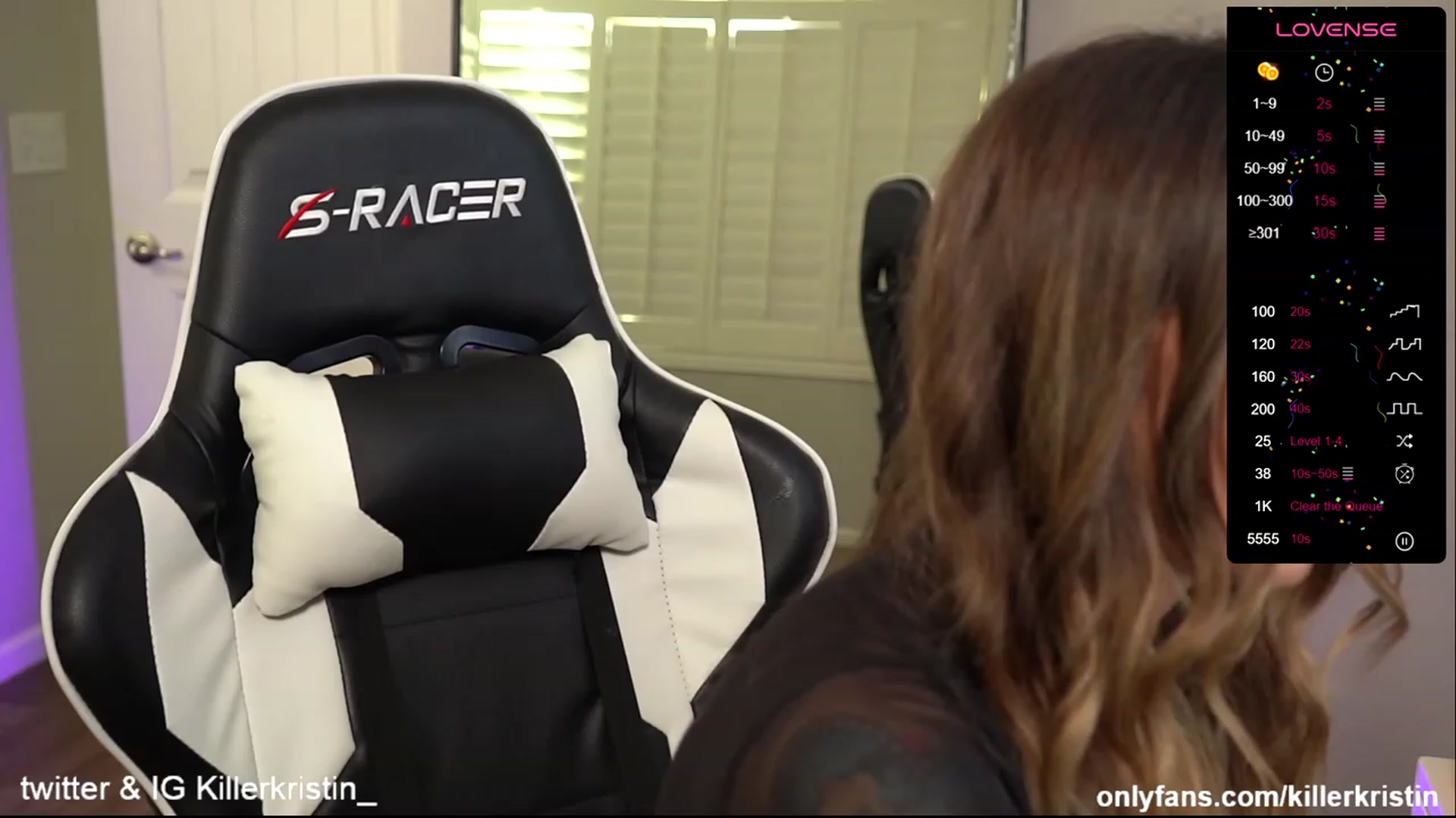 Gallery image thumbnail from KillerKristin's myfreecams stream on, 12/20/2023, 21:25 image 3 of 20