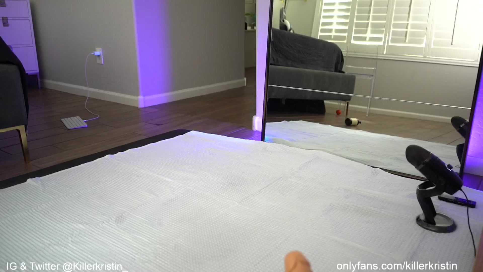 Gallery image thumbnail from KillerKristin's myfreecams stream on, 12/06/2024, 20:10 image 19 of 20