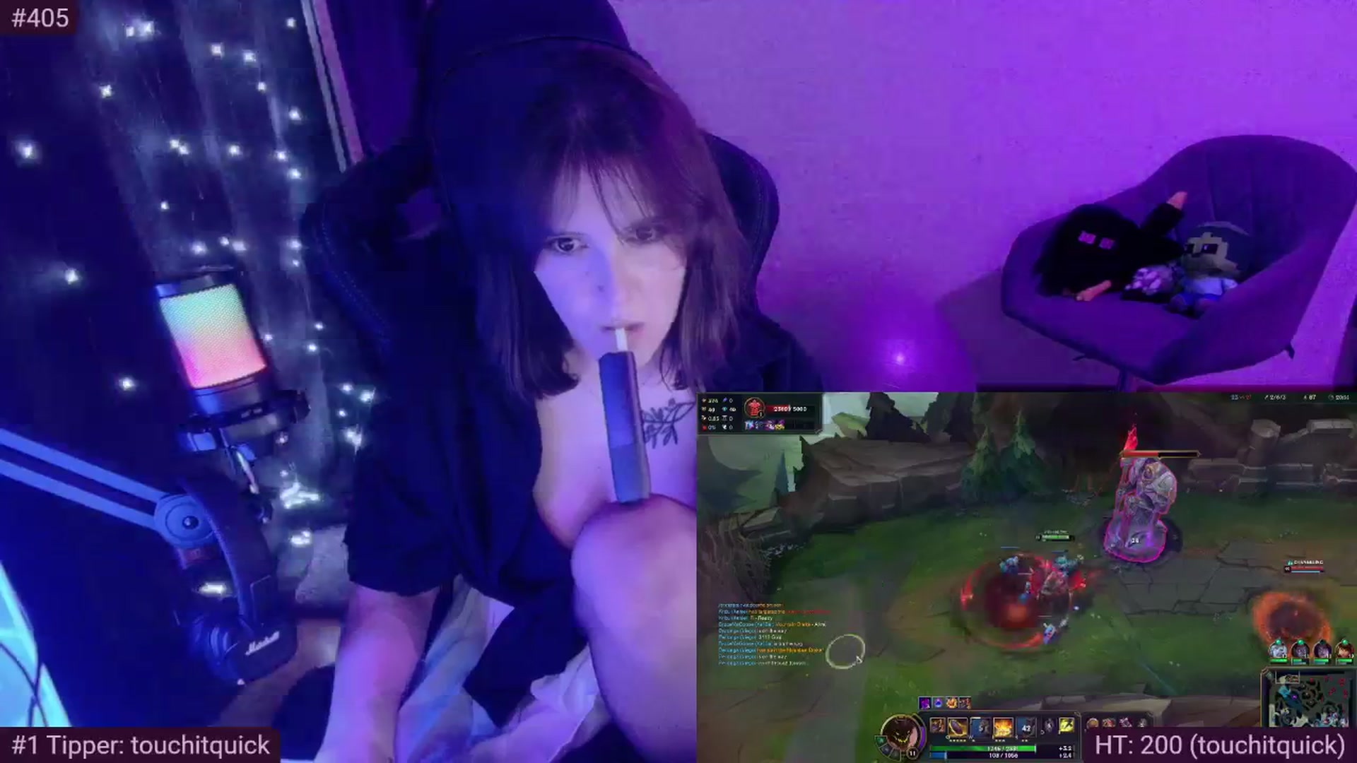 Gallery image thumbnail from KillerKys's myfreecams stream on, 04/29/2024, 18:33 image 9 of 20