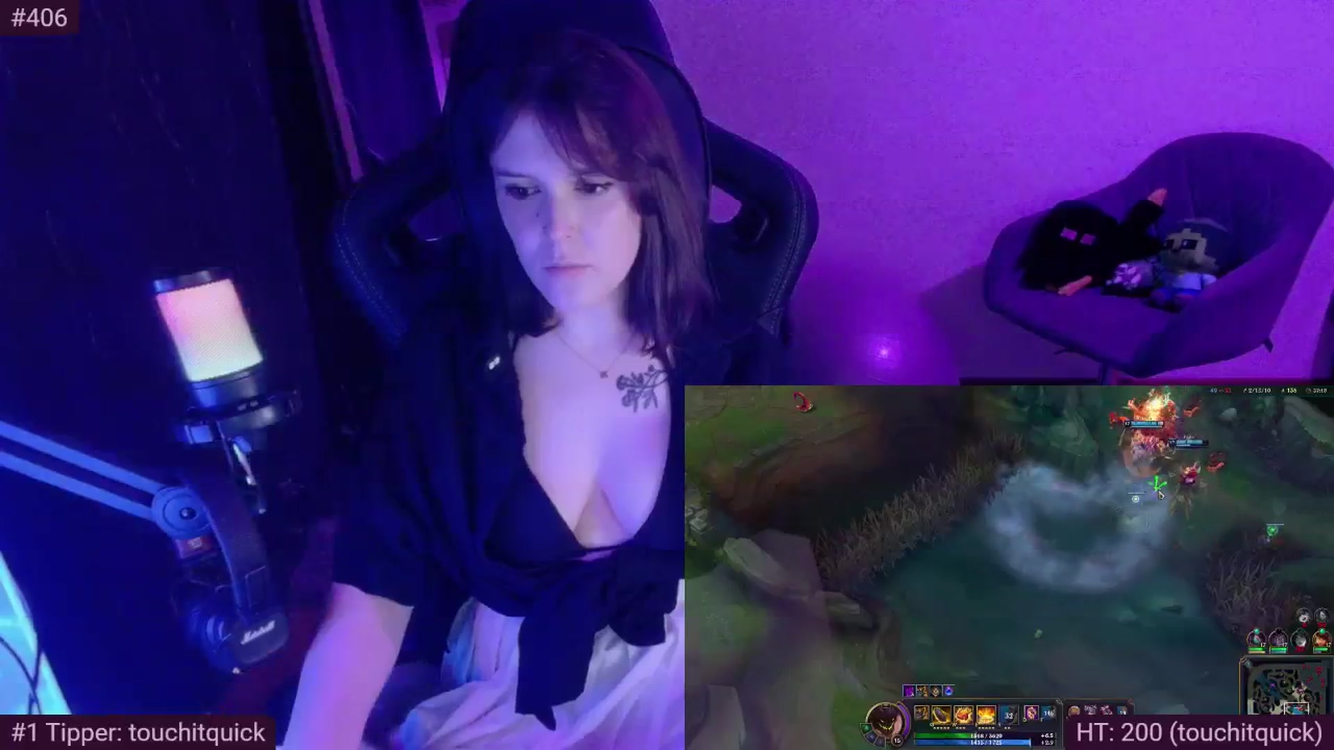Gallery image thumbnail from KillerKys's myfreecams stream on, 04/29/2024, 18:33 image 16 of 20
