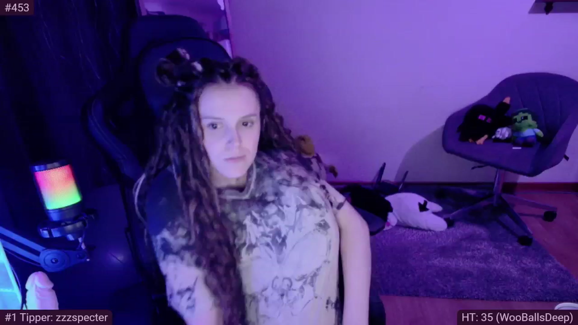 Gallery image thumbnail from KillerKys's myfreecams stream on, 05/05/2024, 01:51 image 15 of 20